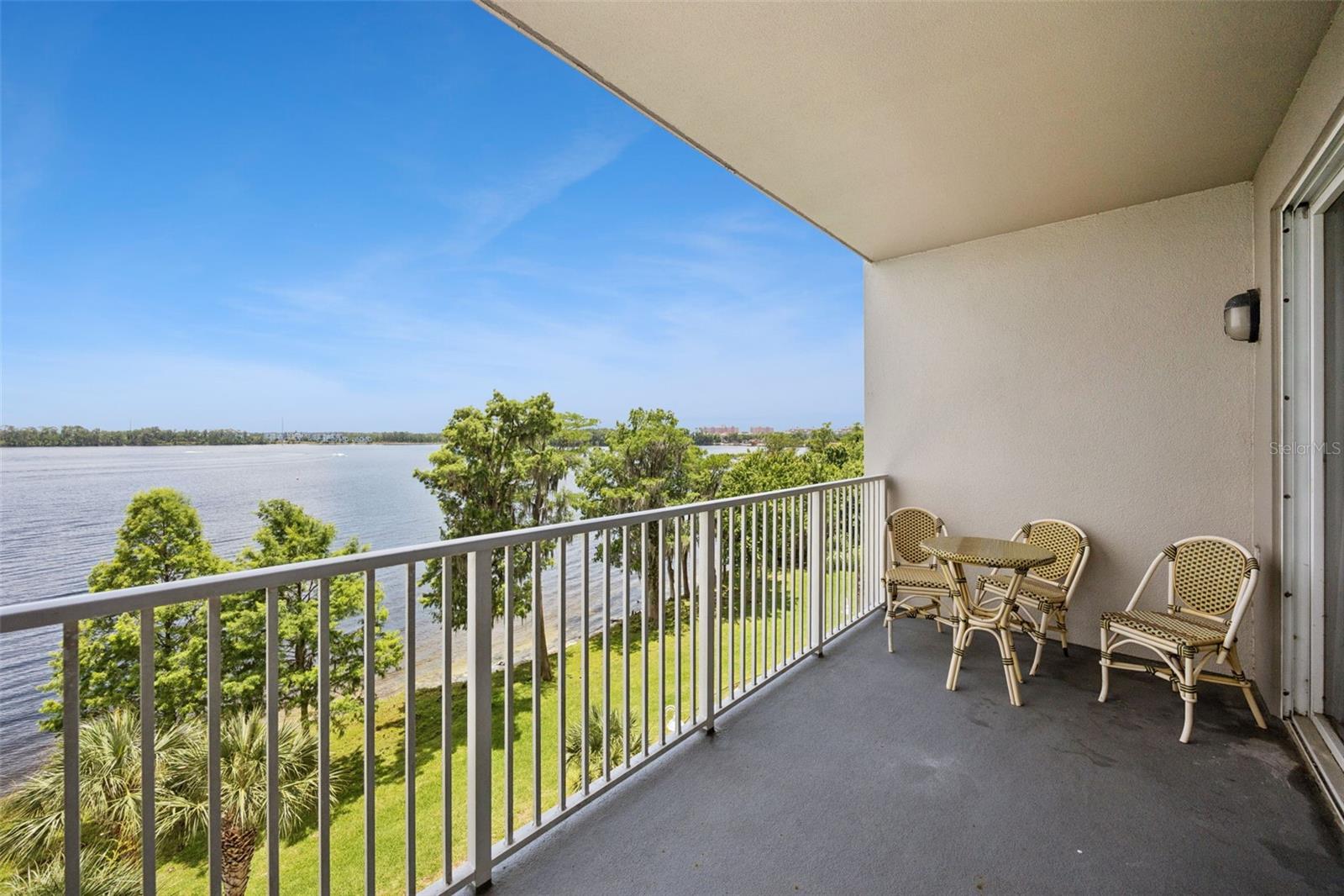 13427 BLUE HERON BEACH DRIVE 301