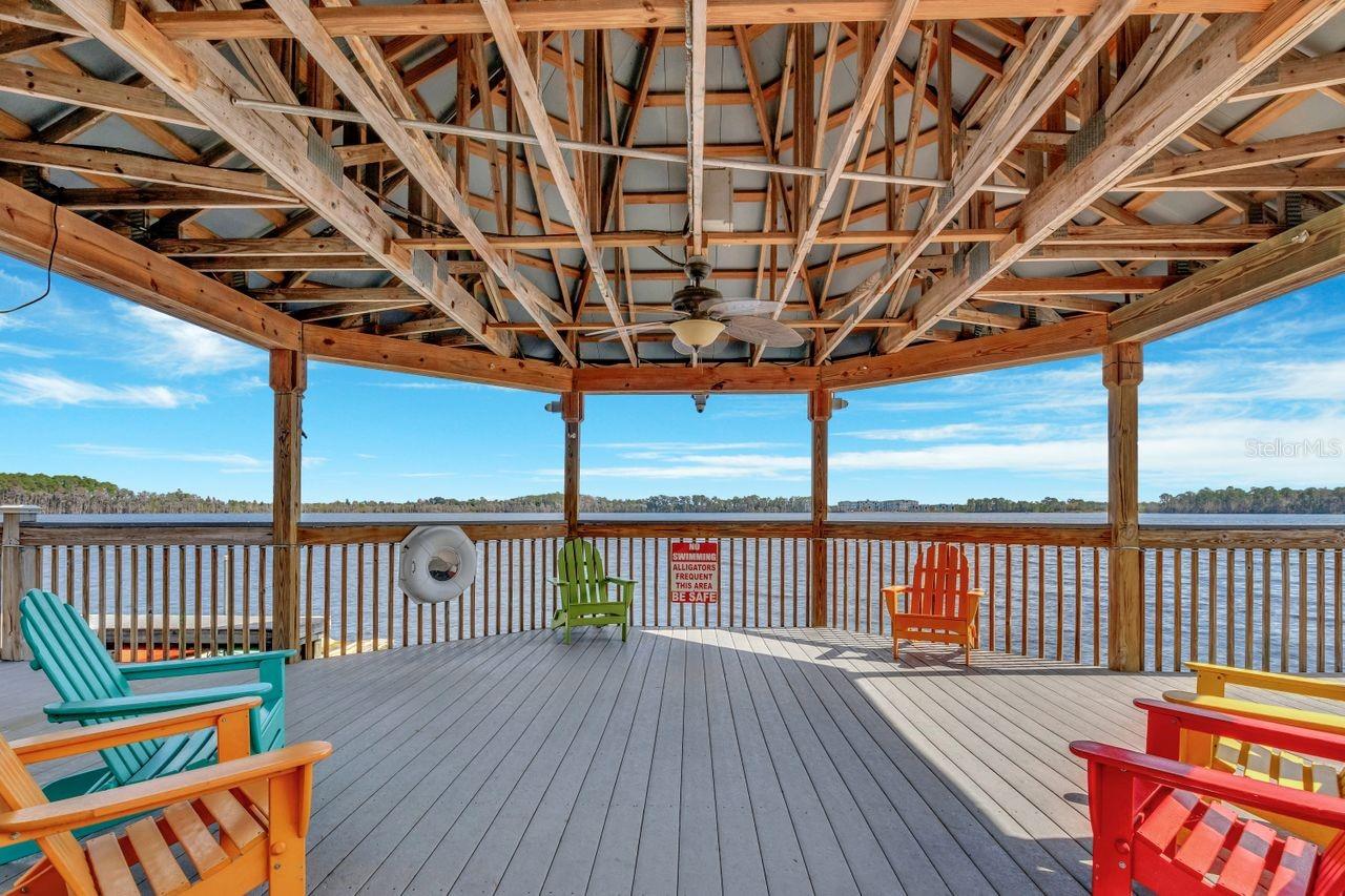 BLUE HERON BCH RESIDENCE TWR 02 CONDO - Residential