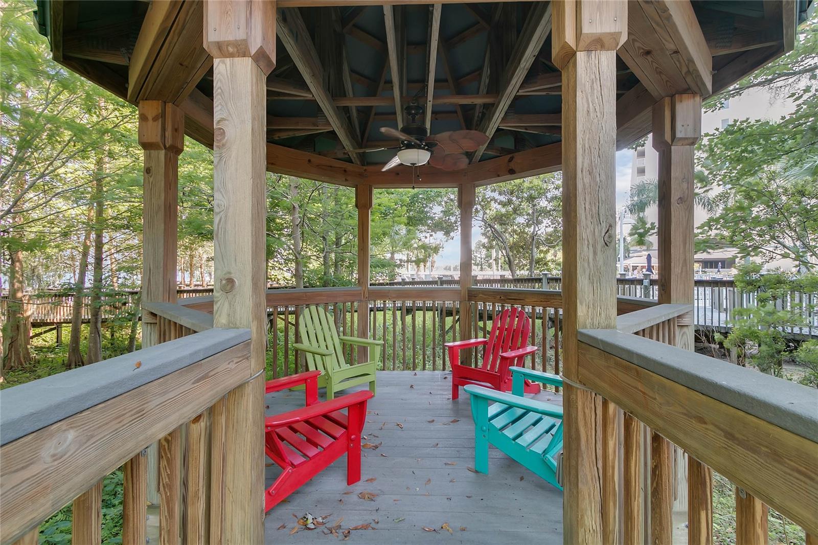 BLUE HERON BCH RESIDENCE TWR 02 CONDO - Residential
