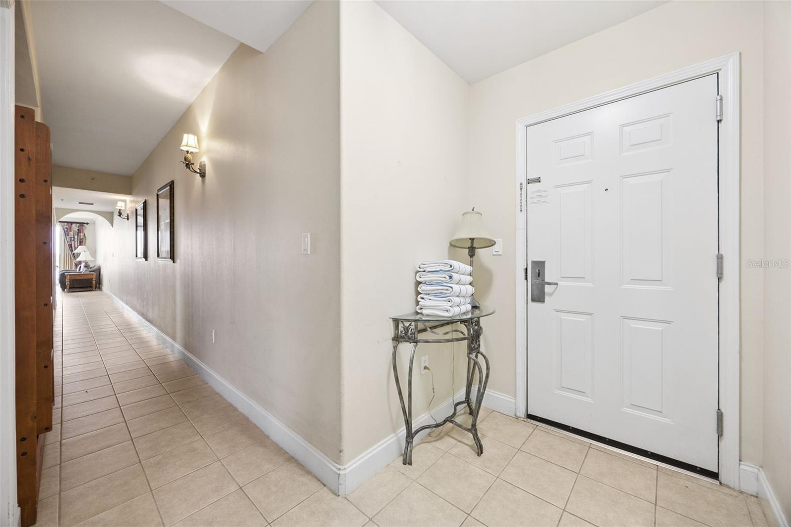 BLUE HERON BCH RESIDENCE TWR 02 CONDO - Residential