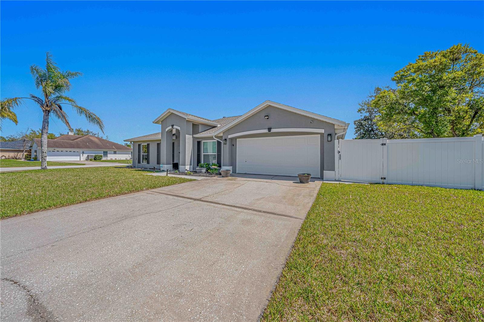 PINE TRACE - Residential