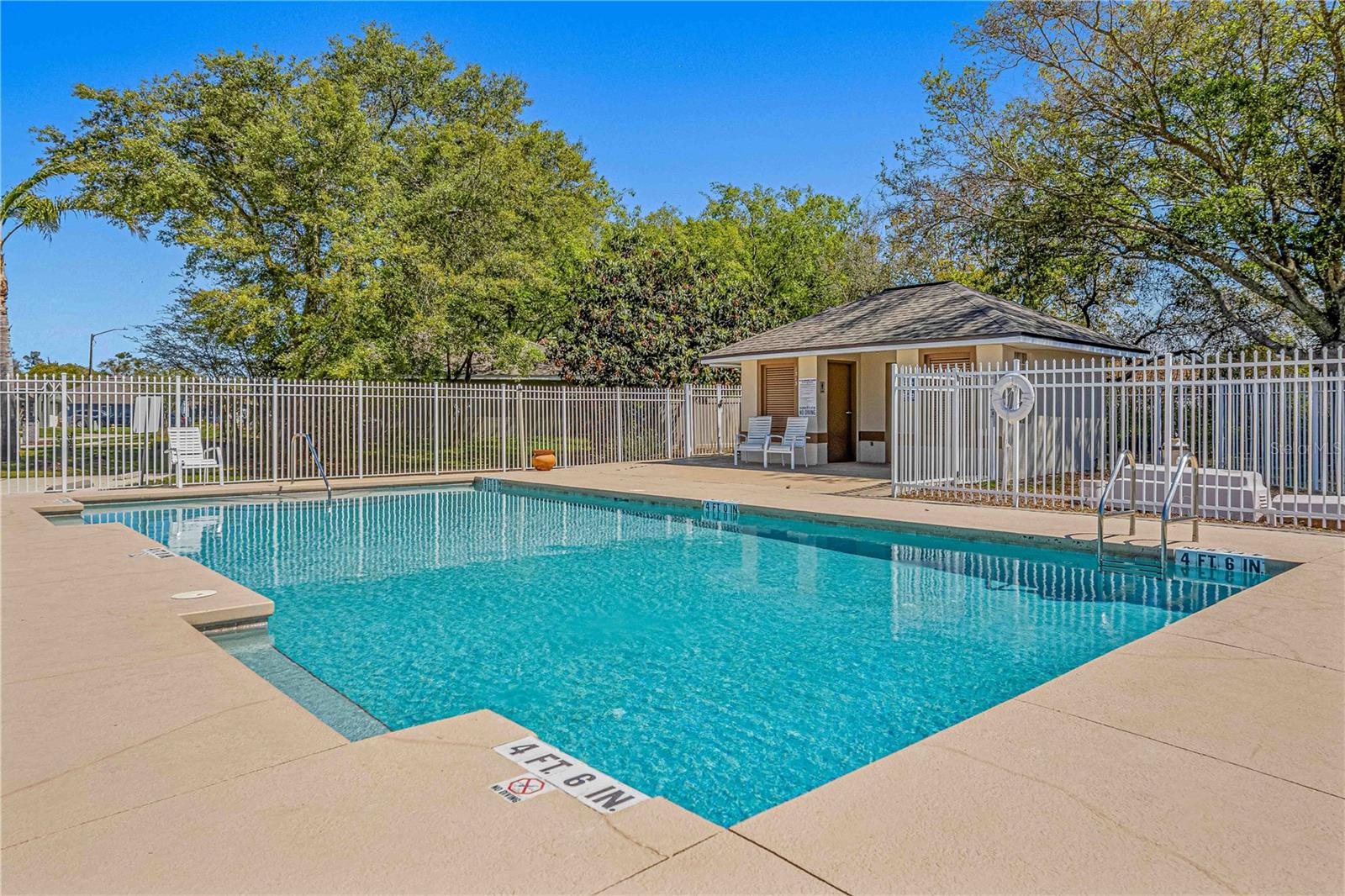 PINE TRACE - Residential