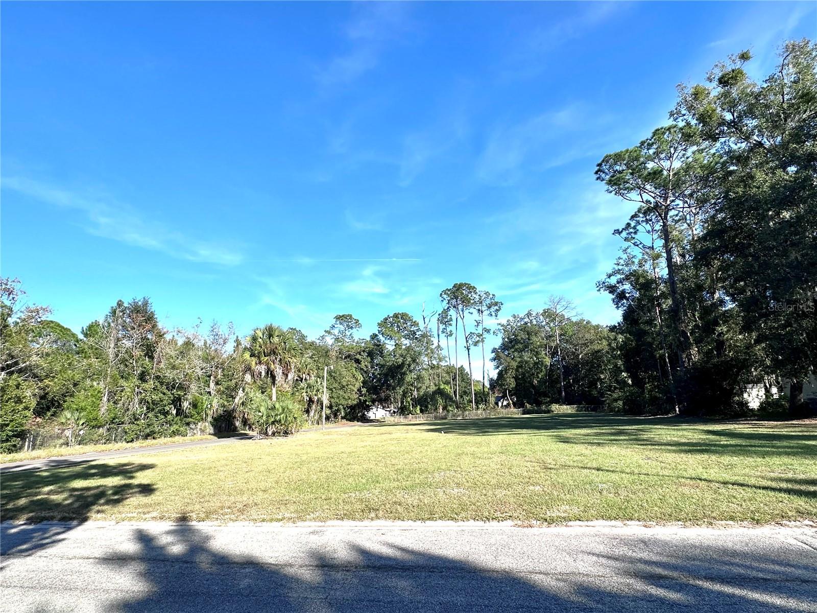 SHADOW LAWN HEIGHTS - Land