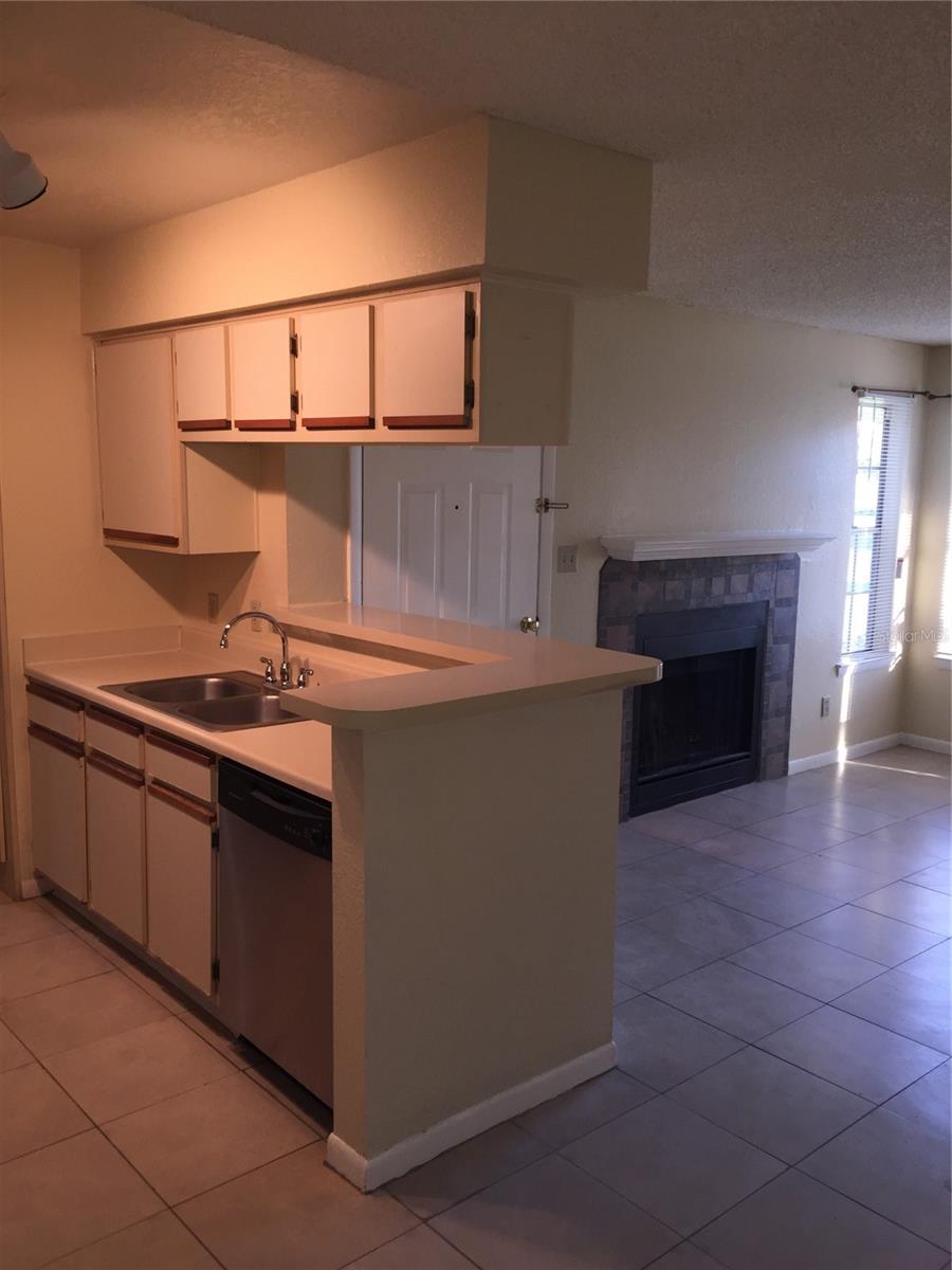 REGENCY GARDENS - Residential