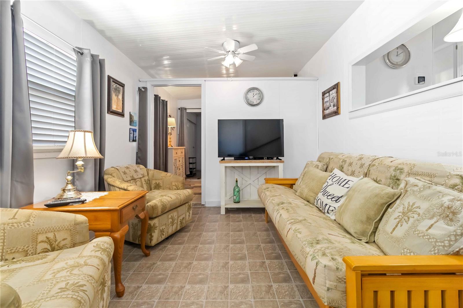 AMERI-CANA RESORTS COOP - Residential