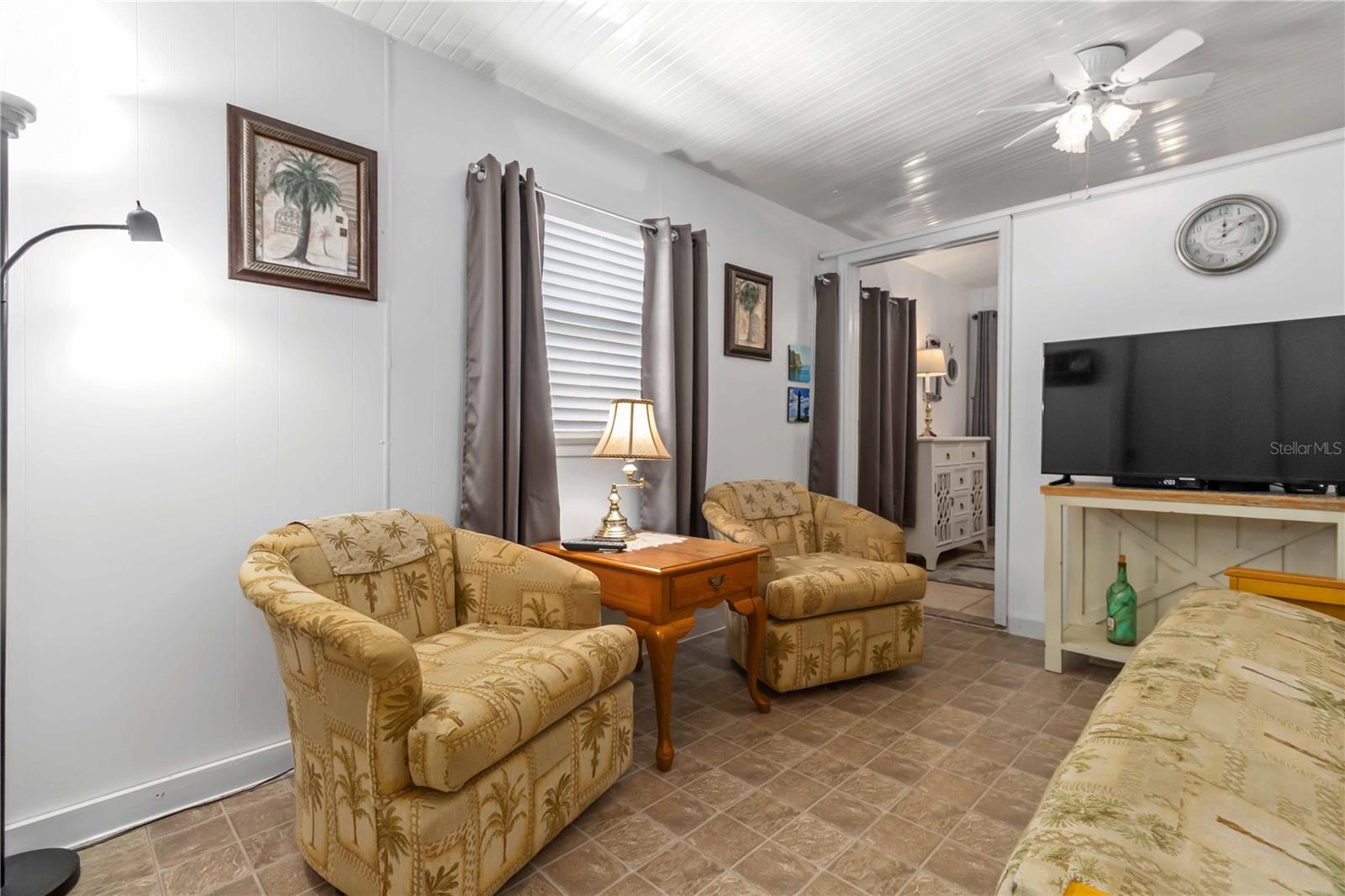 AMERI-CANA RESORTS COOP - Residential