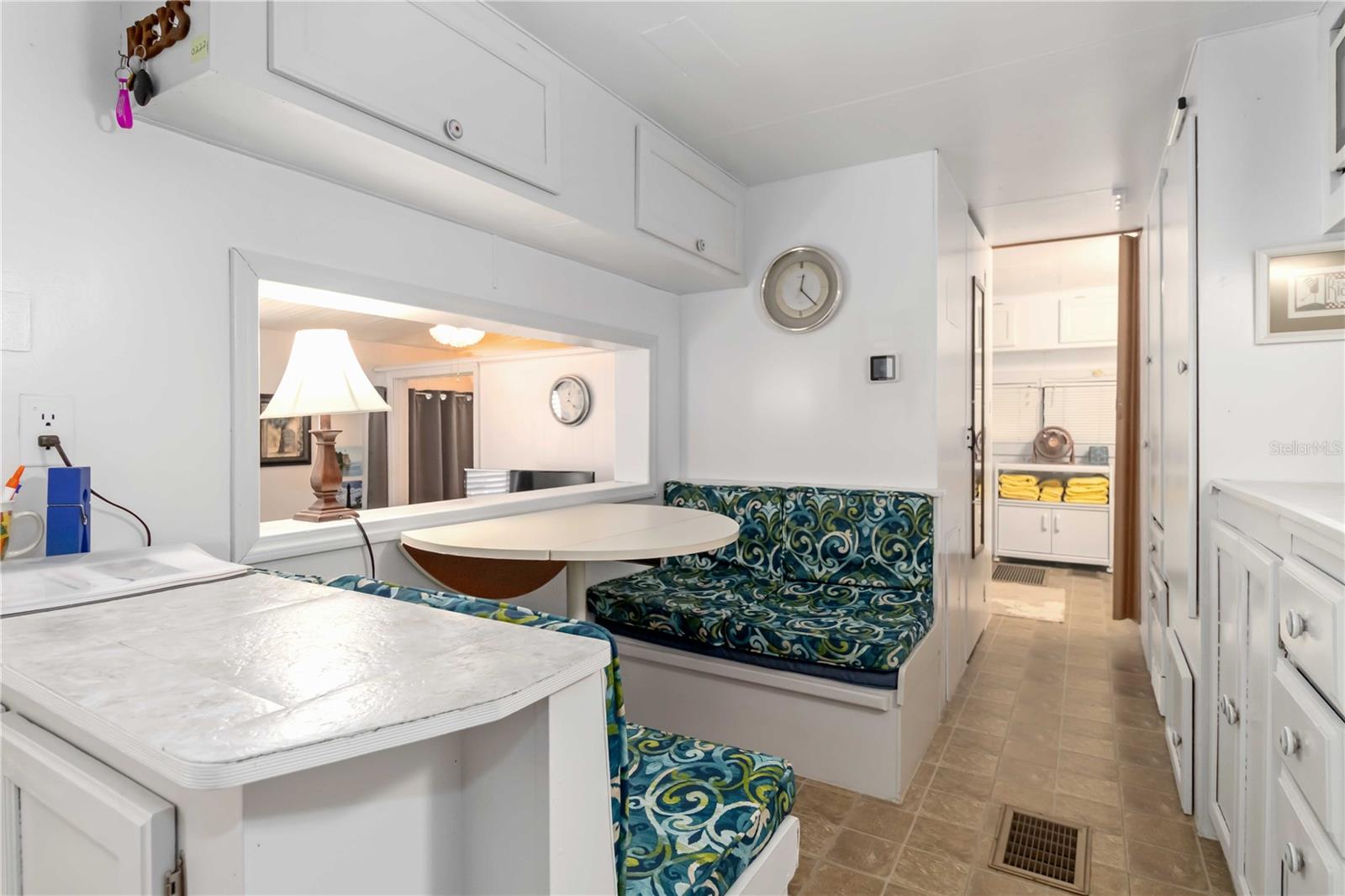 AMERI-CANA RESORTS COOP - Residential