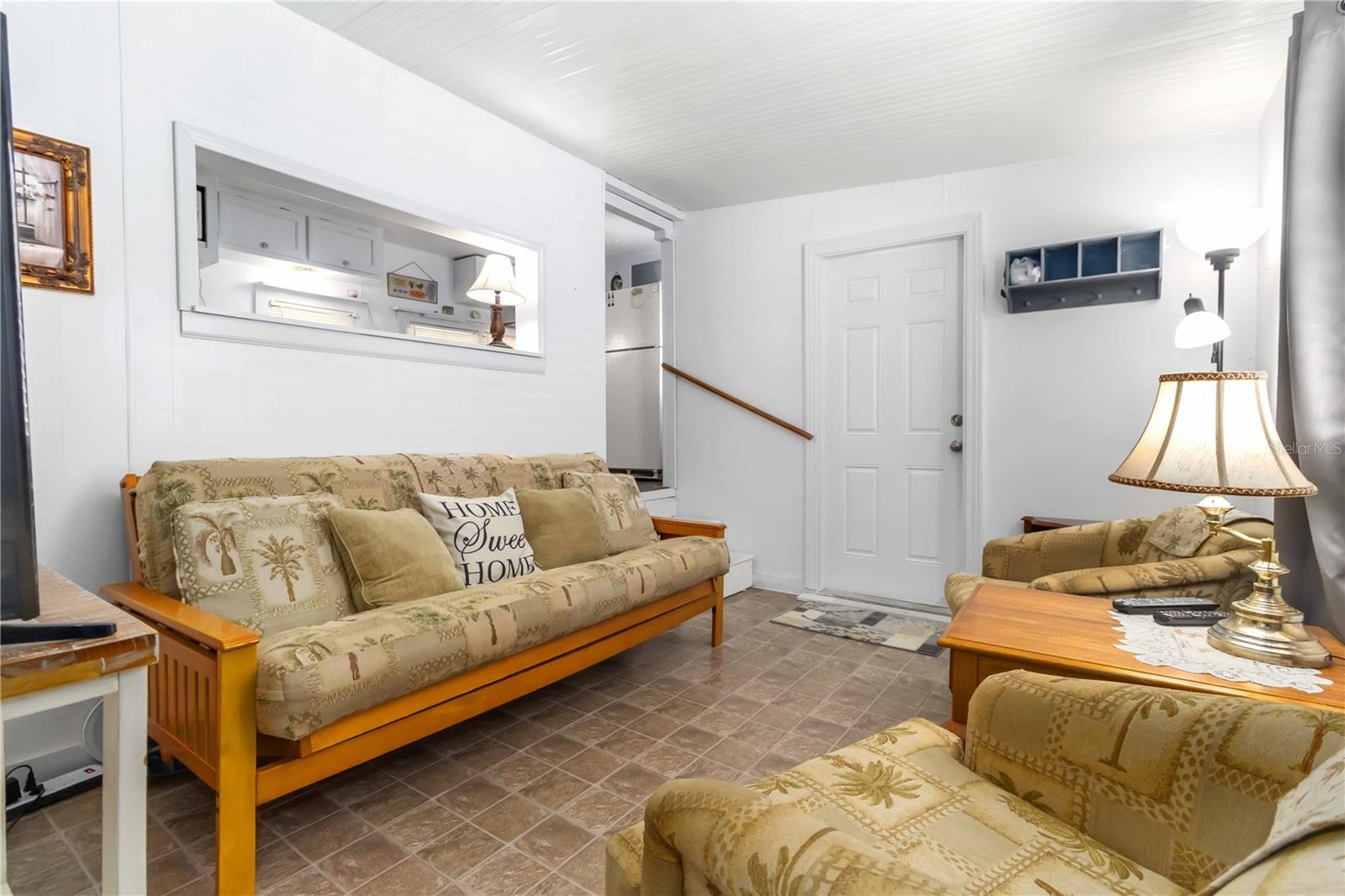 AMERI-CANA RESORTS COOP - Residential