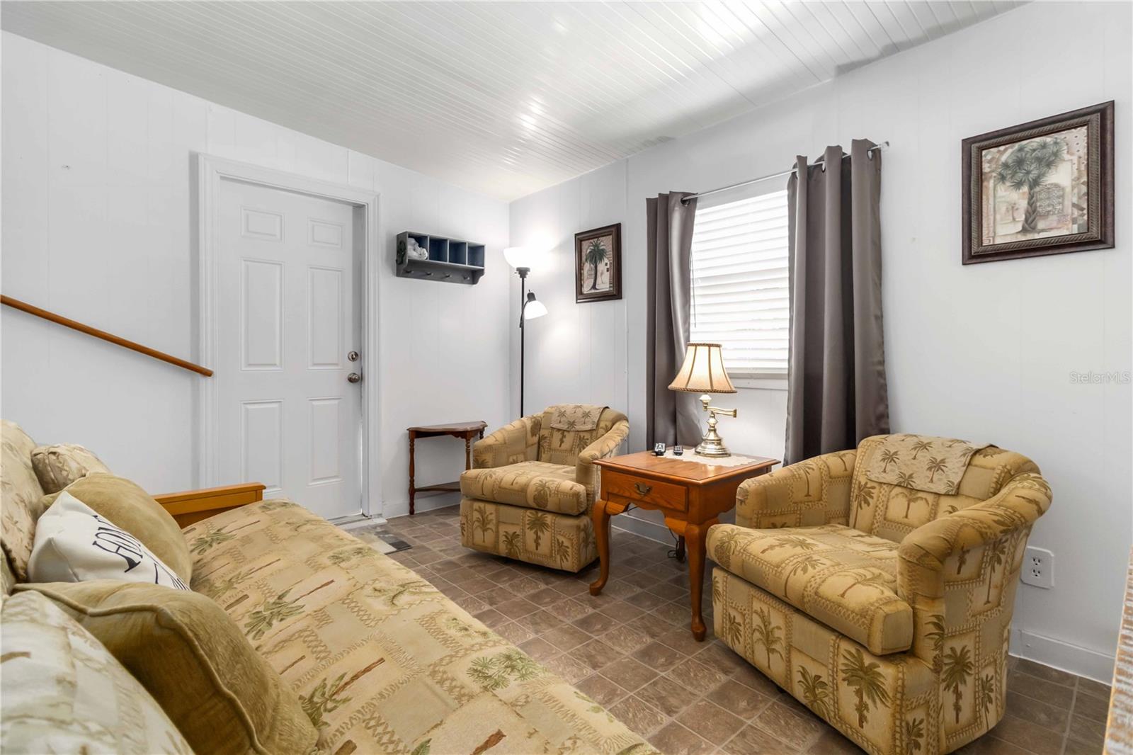 AMERI-CANA RESORTS COOP - Residential