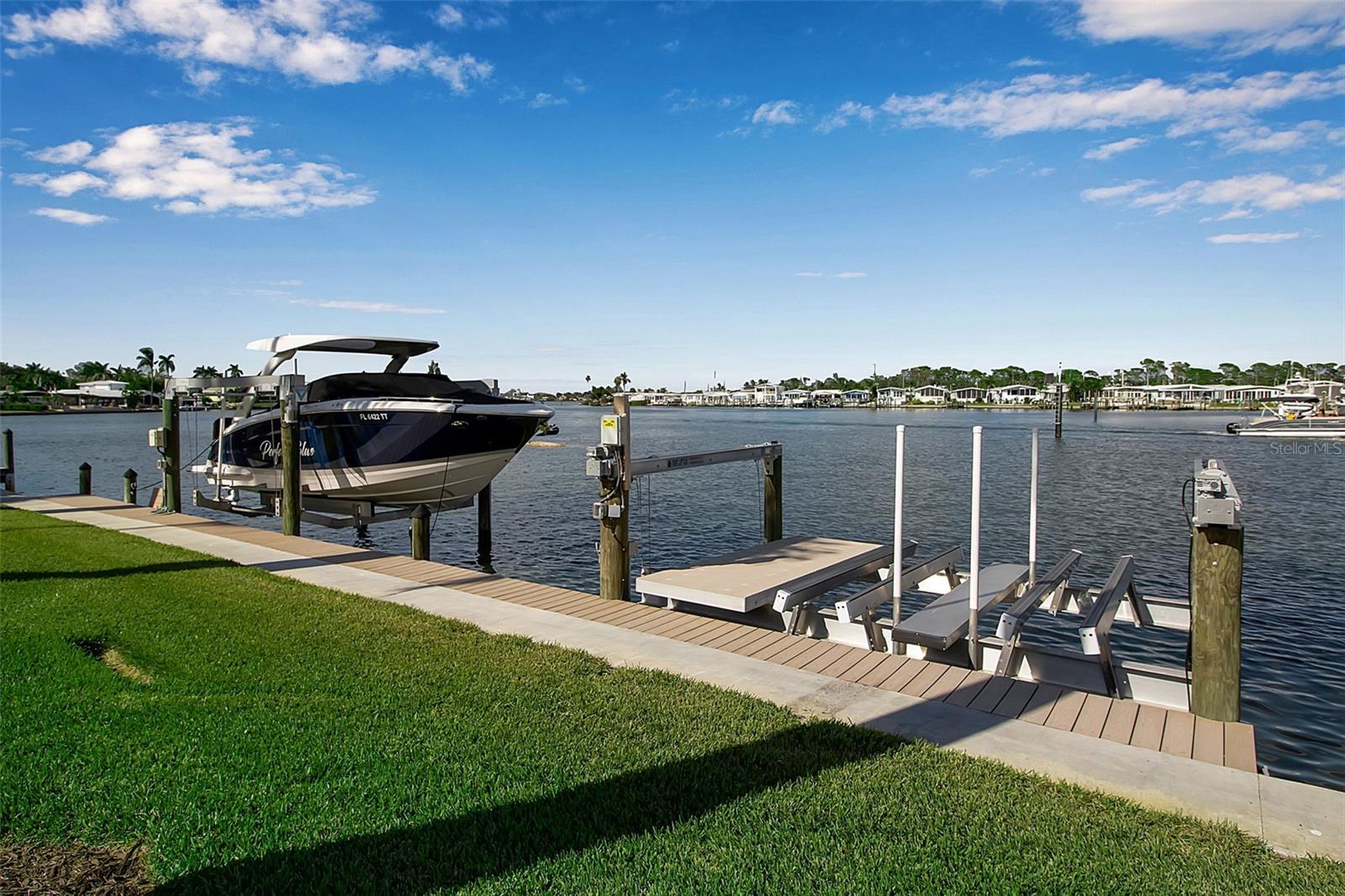 VENICE BAY SHORE SEC - Residential