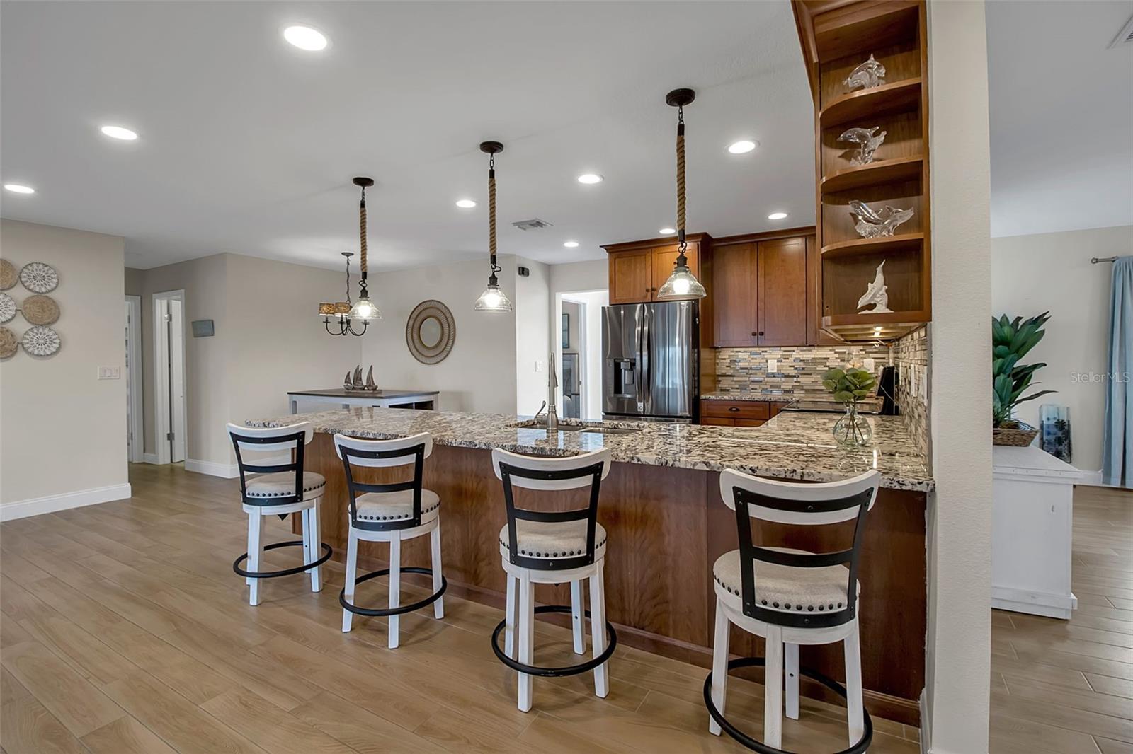 VENICE BAY SHORE SEC - Residential