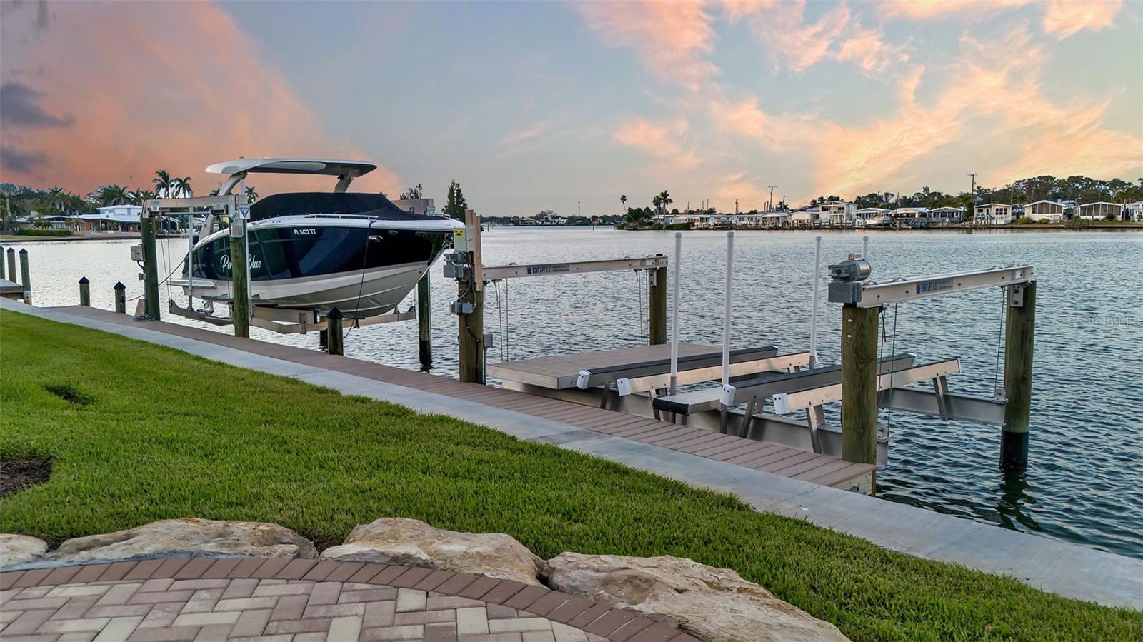 VENICE BAY SHORE SEC - Residential