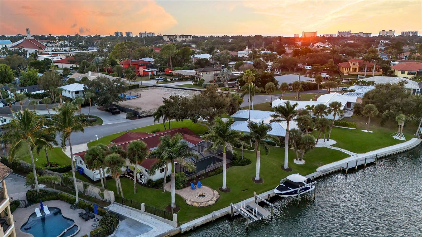 VENICE BAY SHORE SEC - Residential