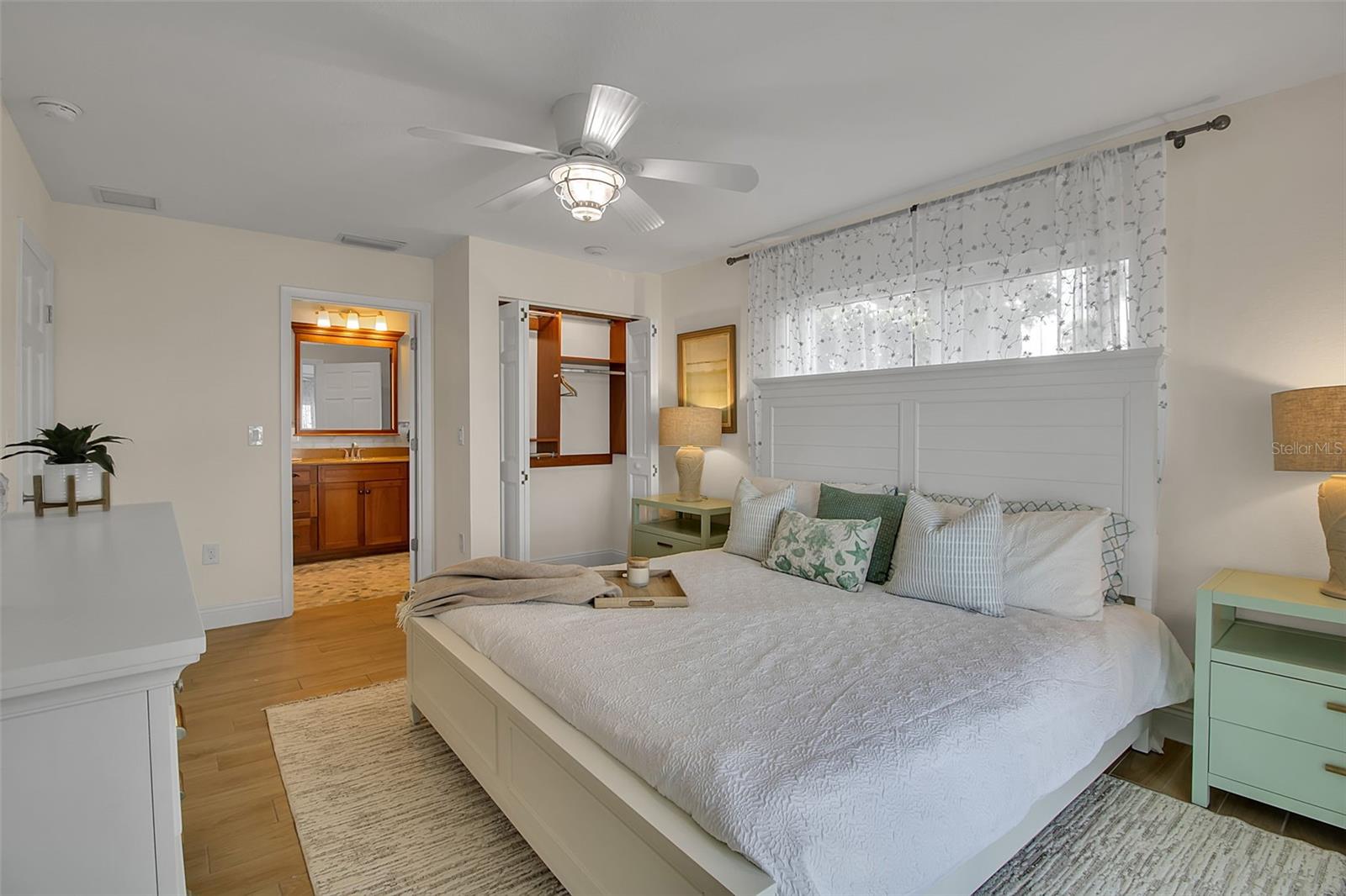 VENICE BAY SHORE SEC - Residential