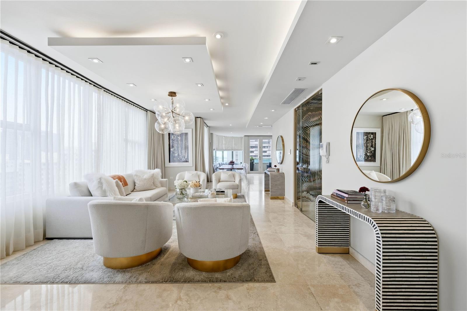 85 CERVANTES STREET 10