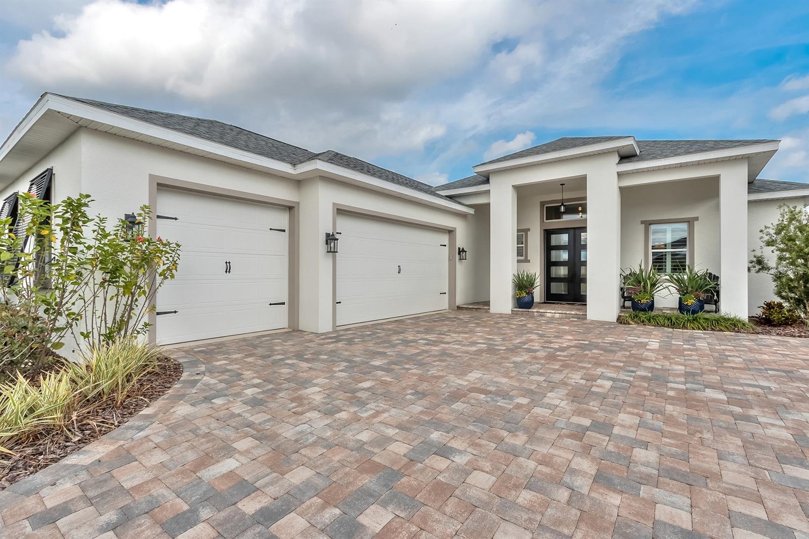 Portofino Gardens Ph 1 - Residential