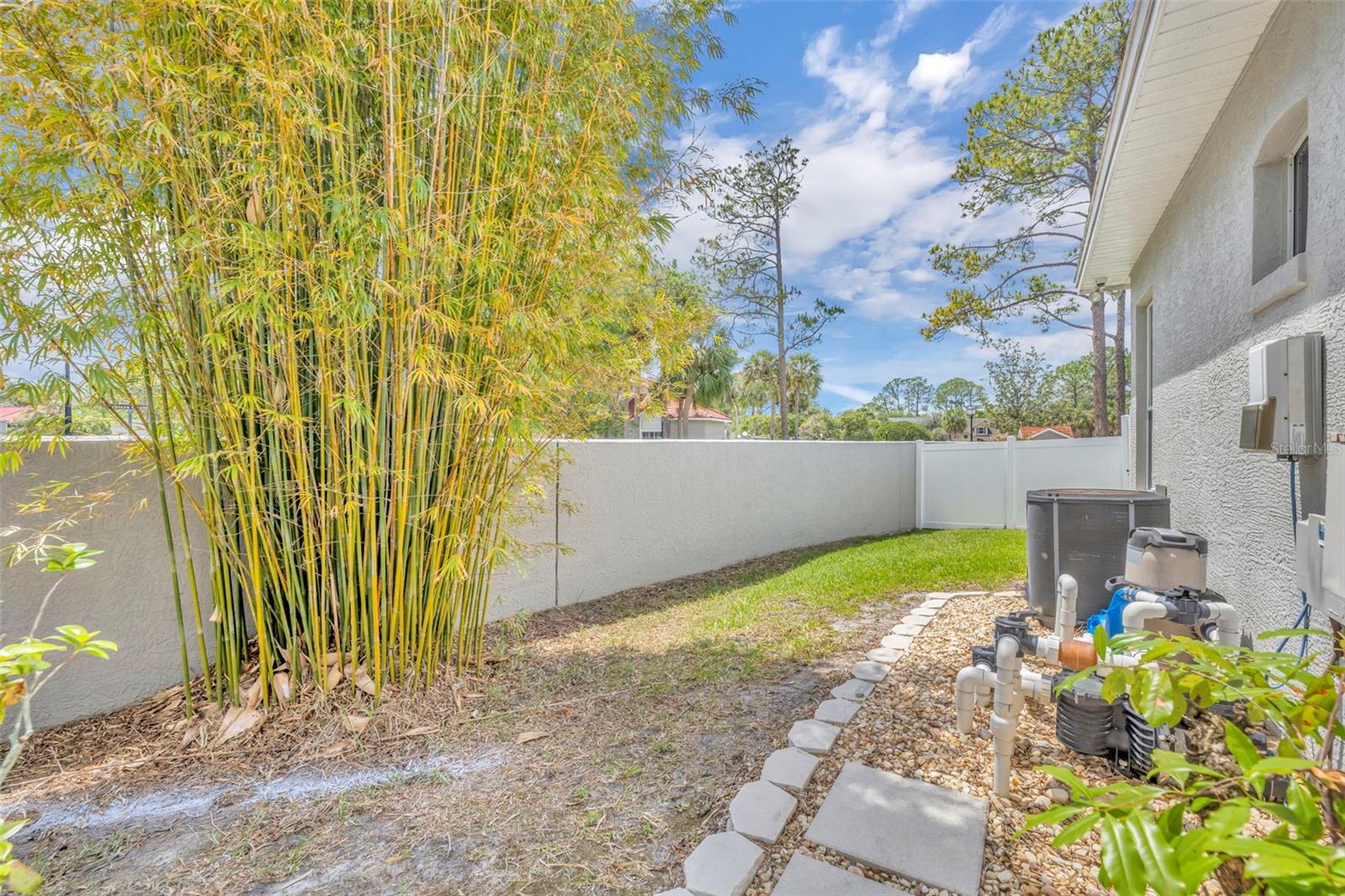 FIELD CLUB - Residential