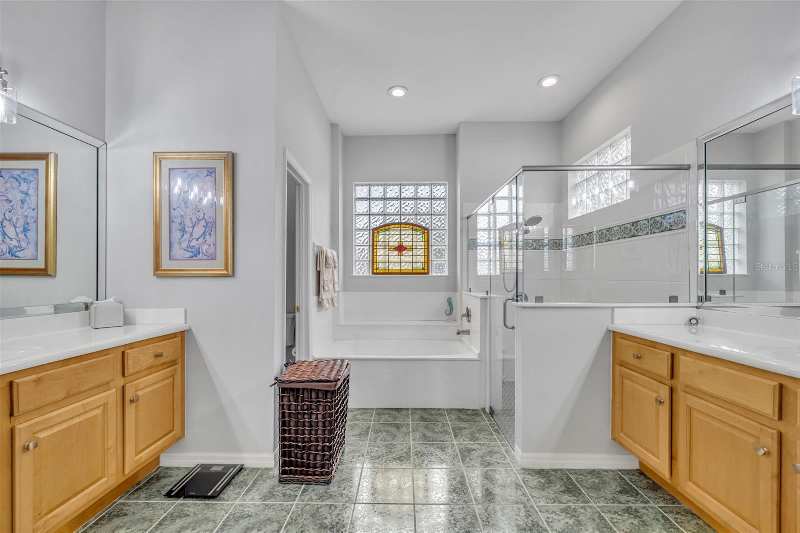 FIELD CLUB - Residential