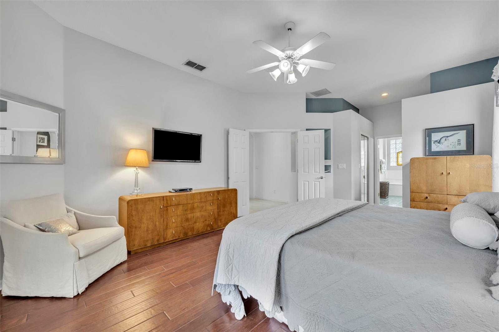 FIELD CLUB - Residential