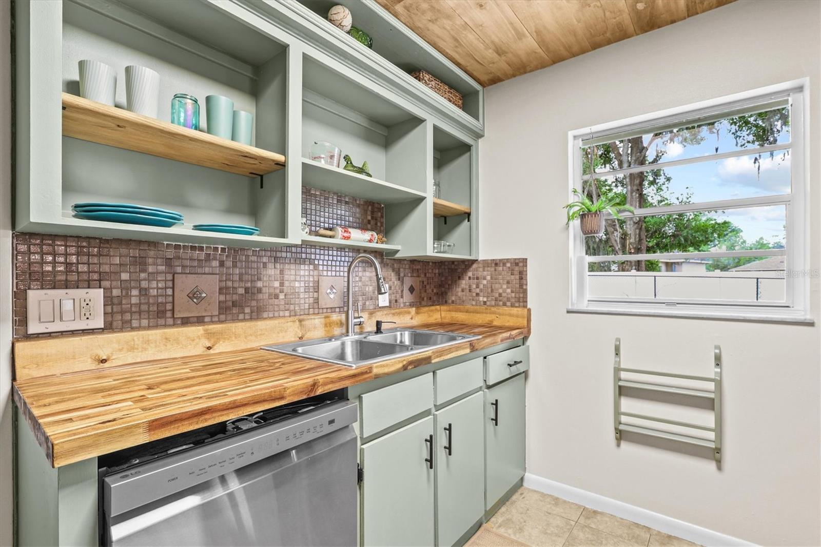 PINEY OAKS ESTATES PH ONE - Residential