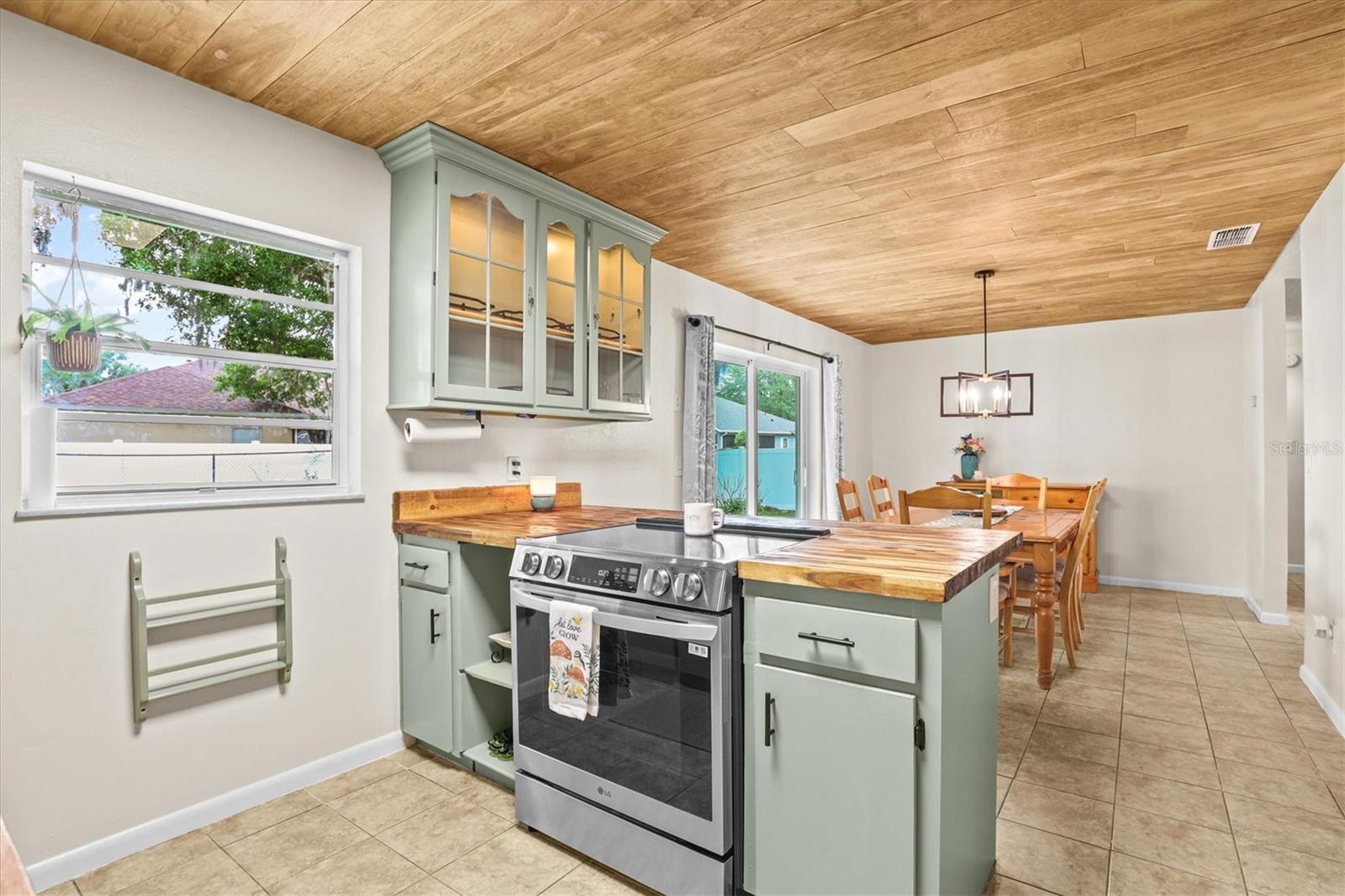 PINEY OAKS ESTATES PH ONE - Residential