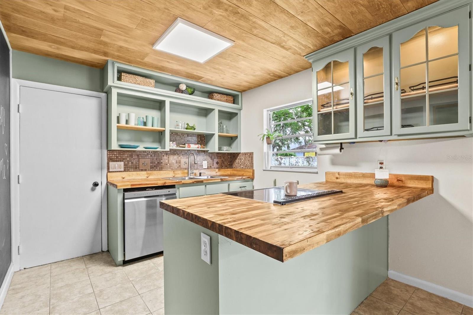 PINEY OAKS ESTATES PH ONE - Residential