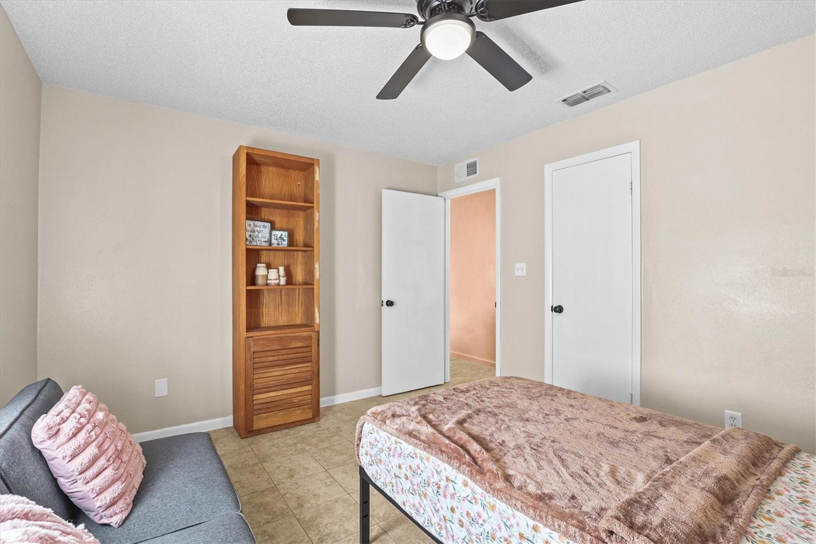 PINEY OAKS ESTATES PH ONE - Residential