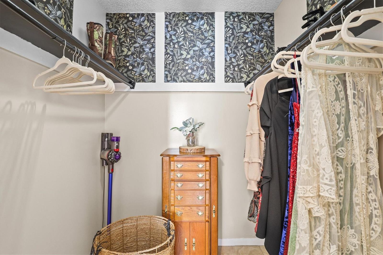 PINEY OAKS ESTATES PH ONE - Residential