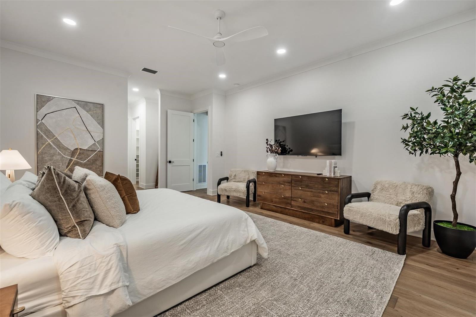 DAVIS ISLANDS PB10 PG52 TO 57 - Residential