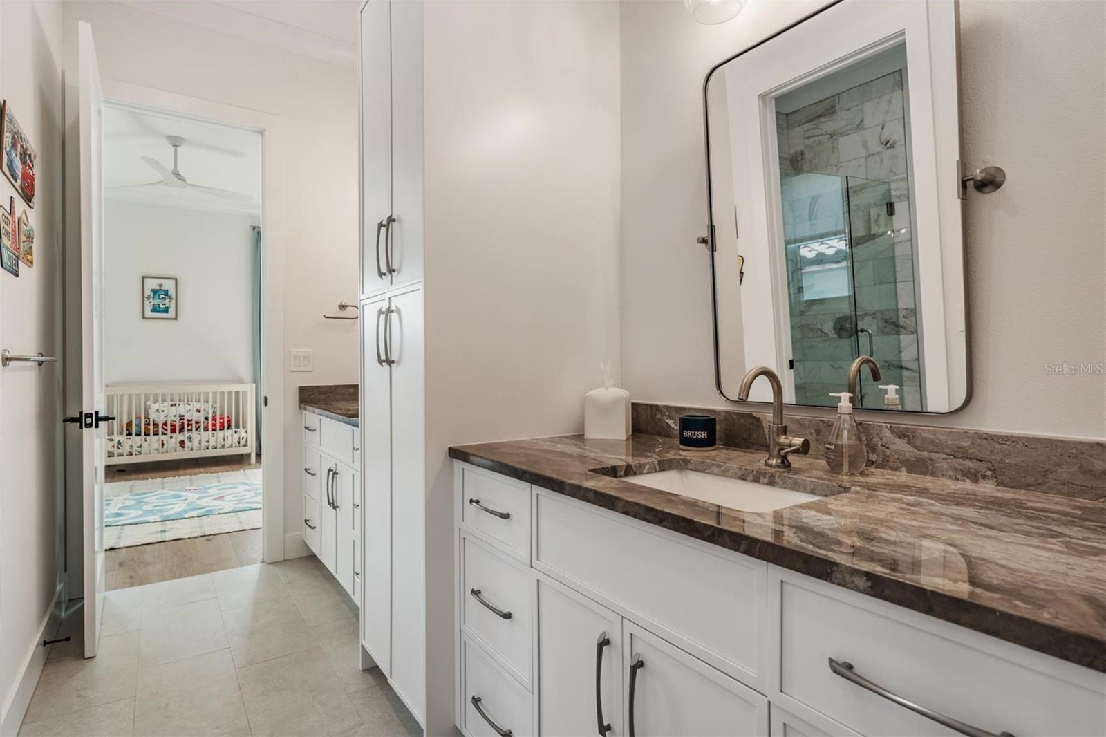 DAVIS ISLANDS PB10 PG52 TO 57 - Residential