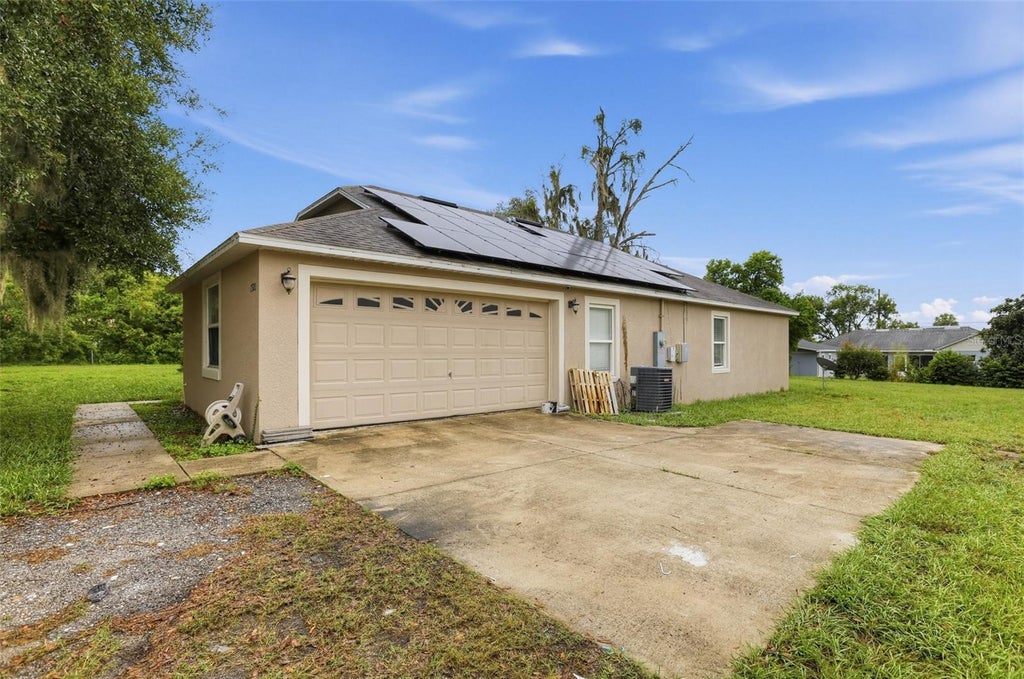 Photo of 7320 Tomberlin Lane, Mount Dora, FL 32757 (MLS # C7531326)