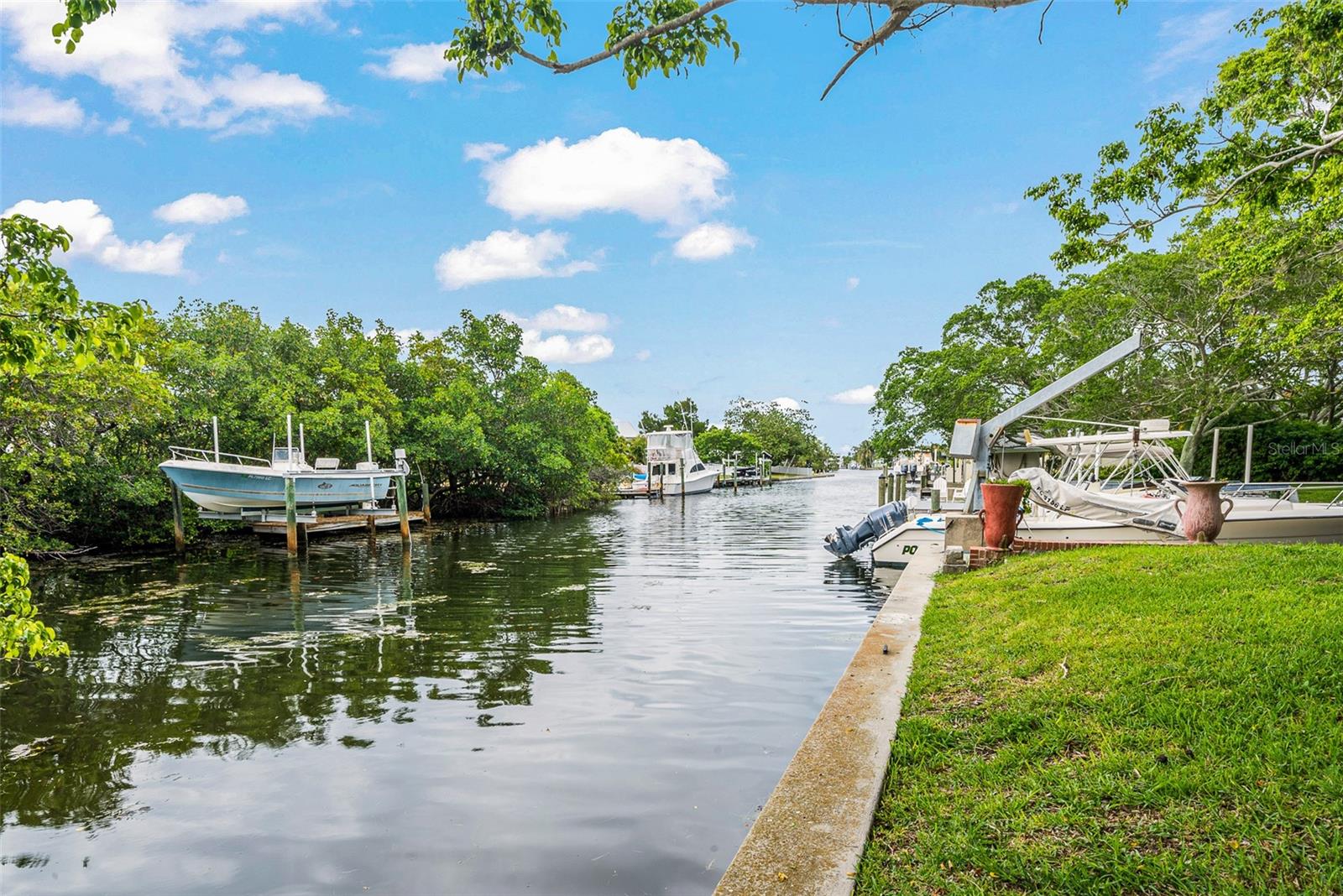 BIMINI BAY ESTATES - Residential
