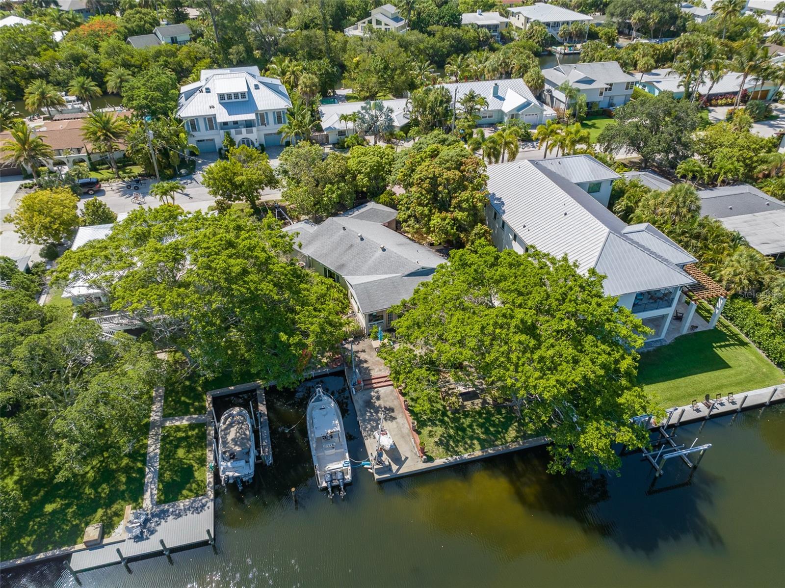 BIMINI BAY ESTATES - Residential