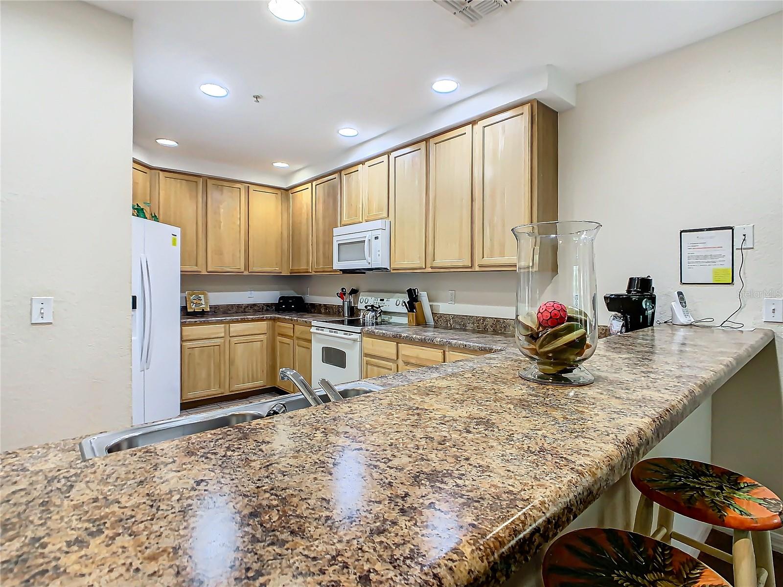 CARIBE COVE CONDO PH 2 - Residential