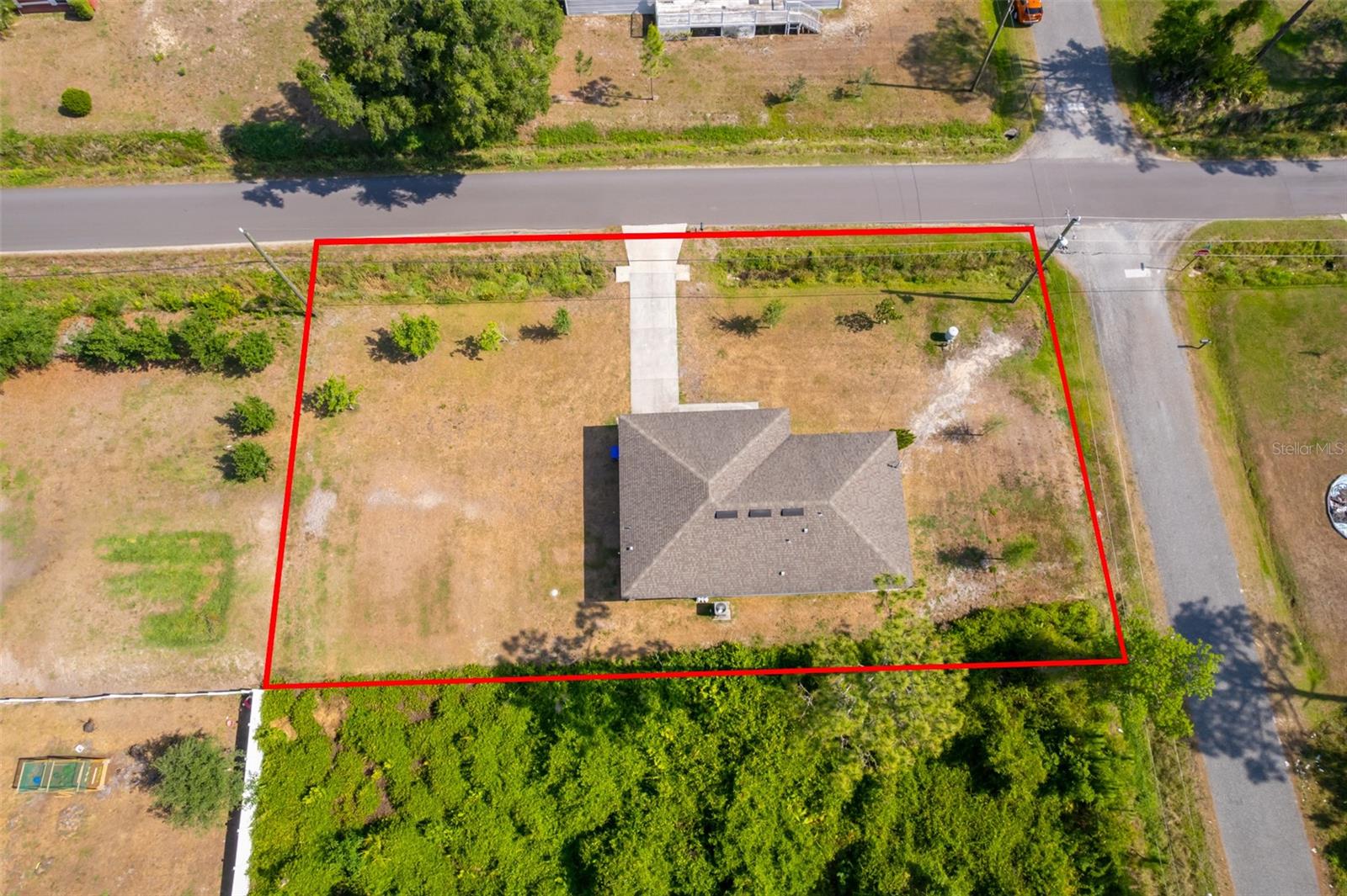 2498 IRIS ROAD