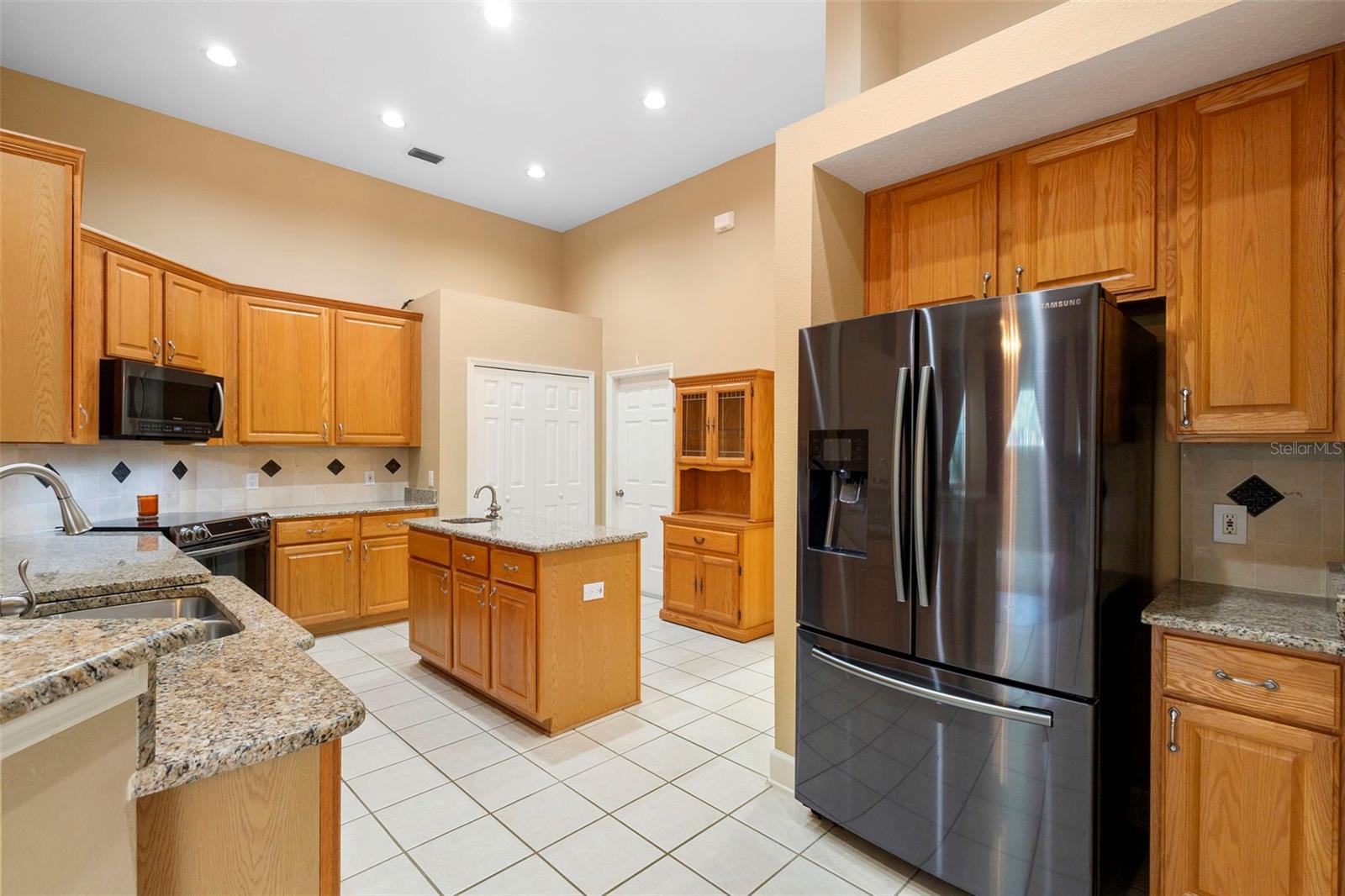 DEBARY PLANTATION UNIT 10 - Residential