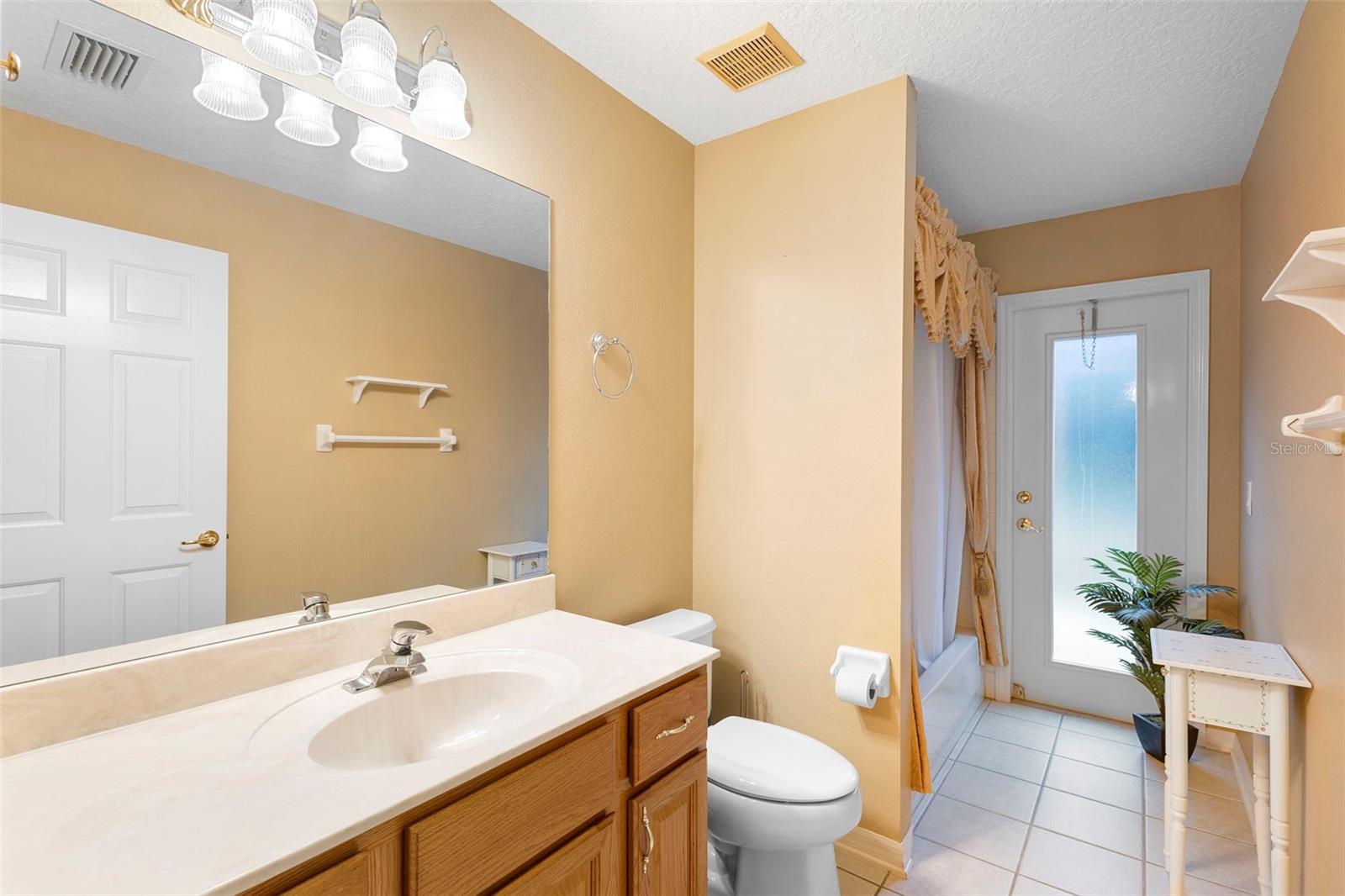 DEBARY PLANTATION UNIT 10 - Residential