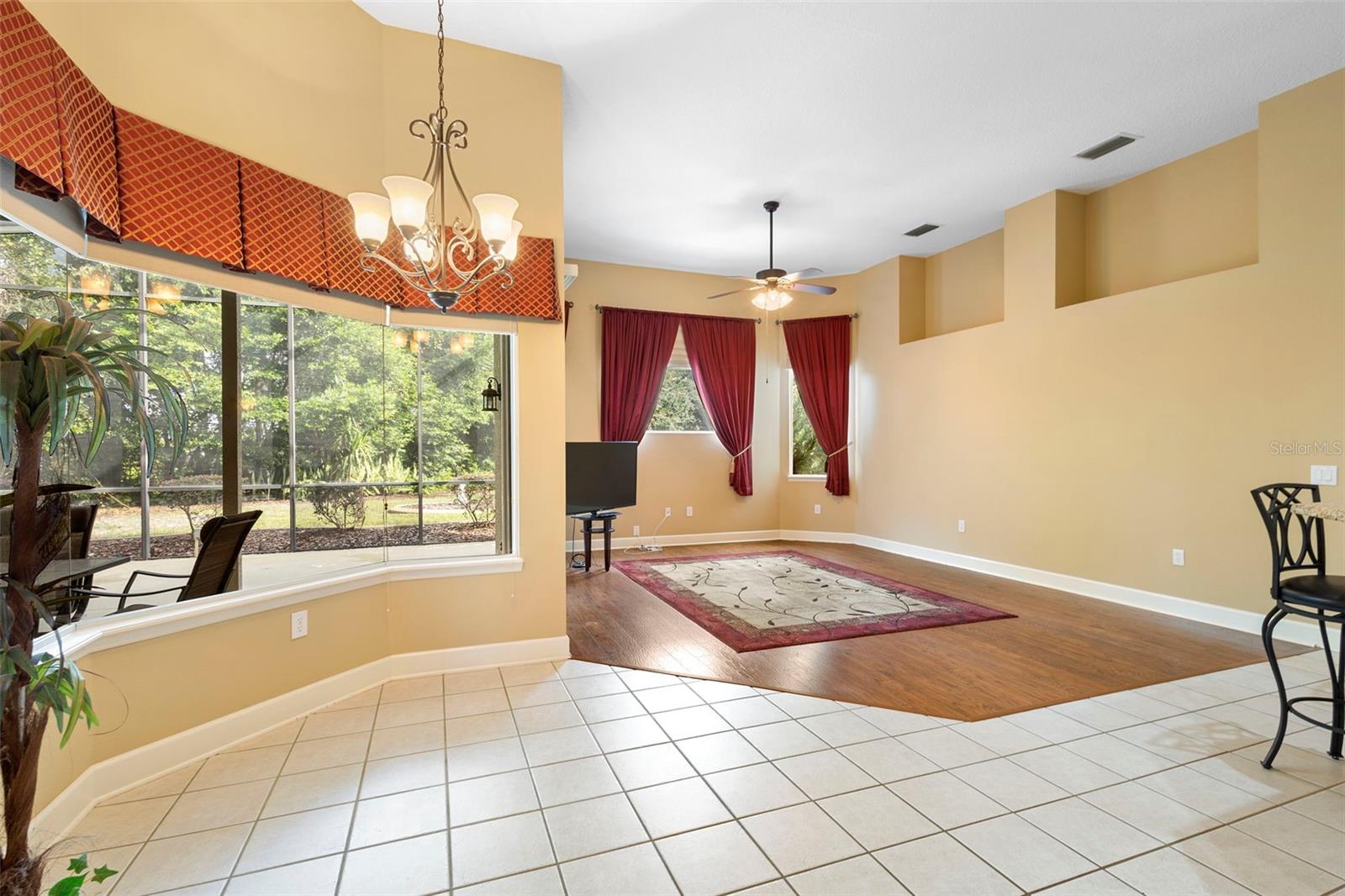 DEBARY PLANTATION UNIT 10 - Residential