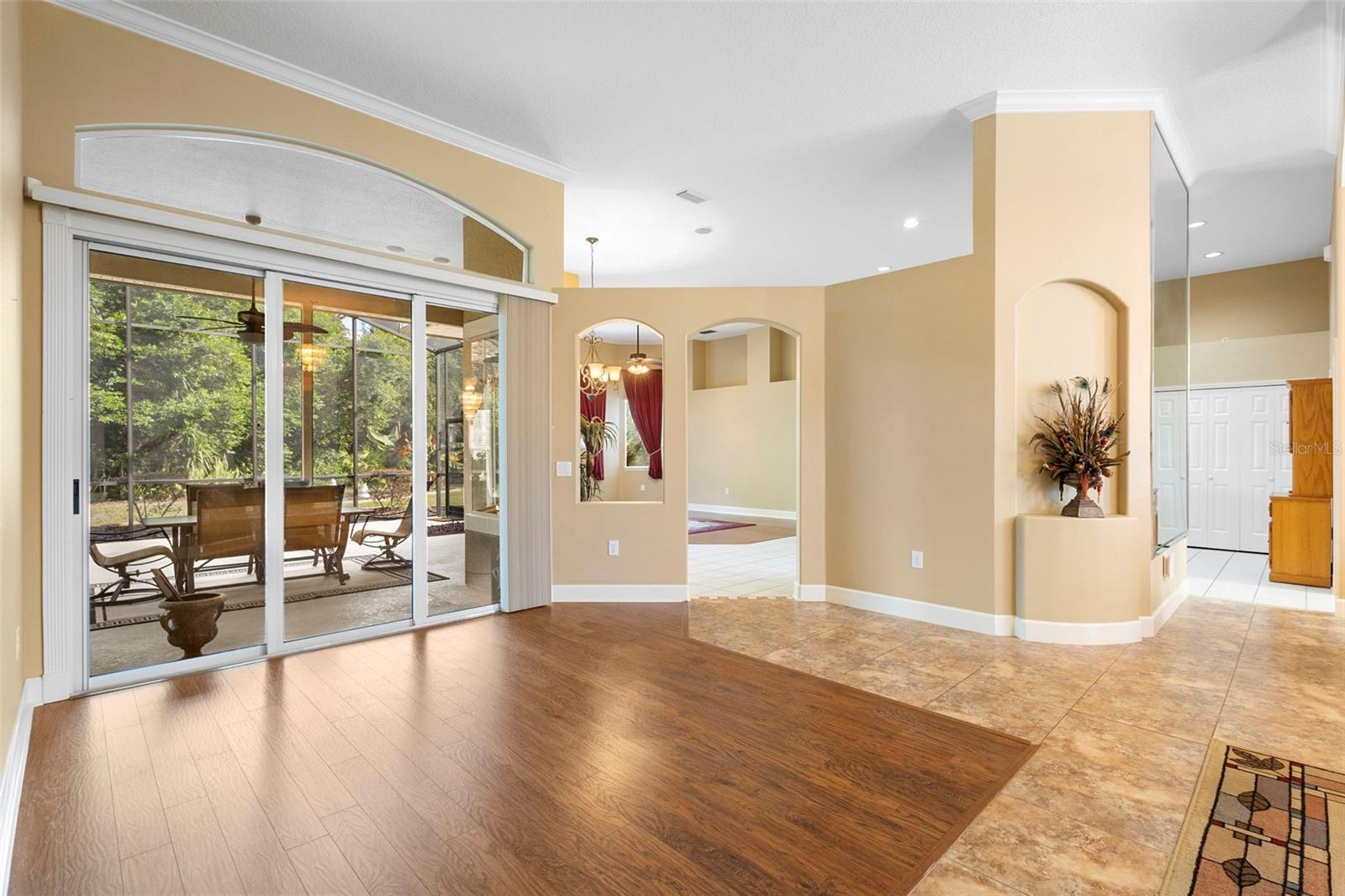 DEBARY PLANTATION UNIT 10 - Residential