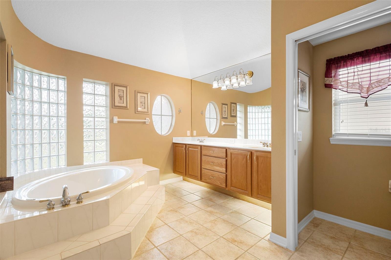 DEBARY PLANTATION UNIT 10 - Residential