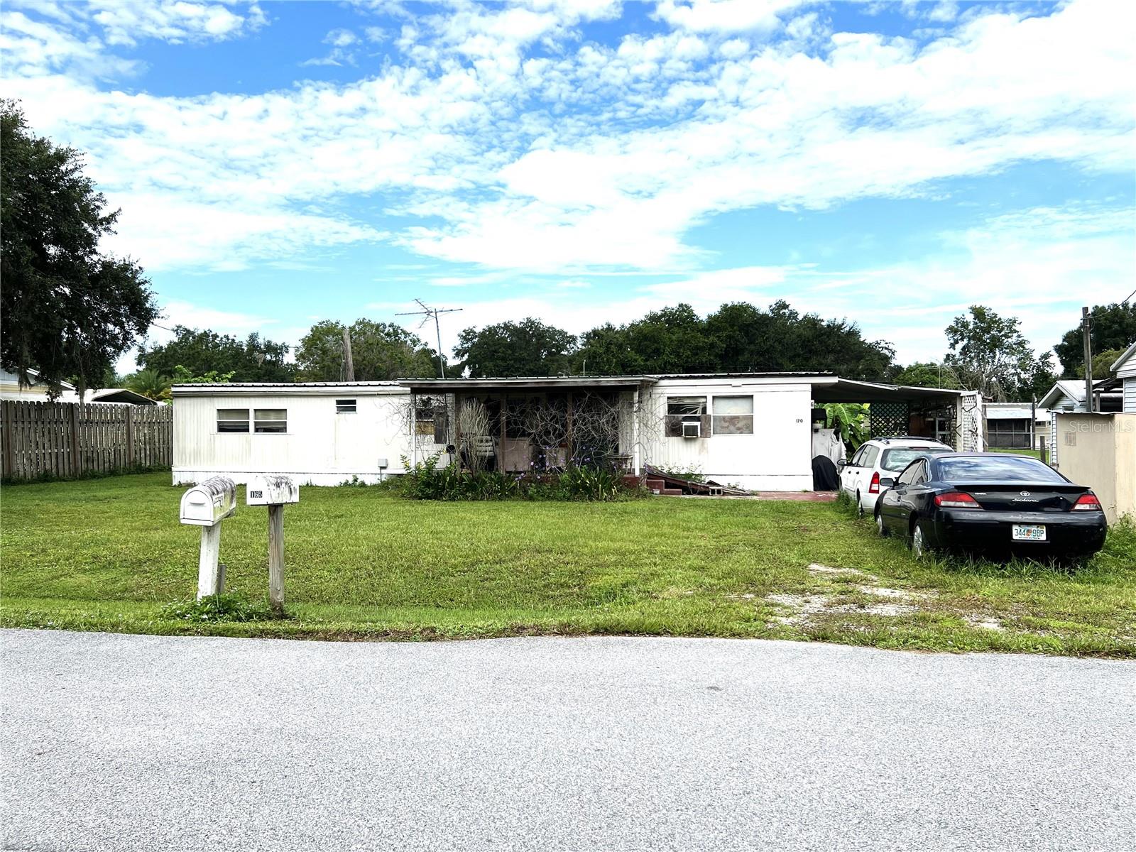 170 N OAK DRIVE