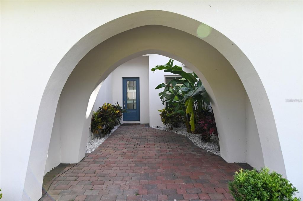 Photo of 15704 Marina Bay Drive, Winter Garden, FL 34787 (MLS # O6380878)