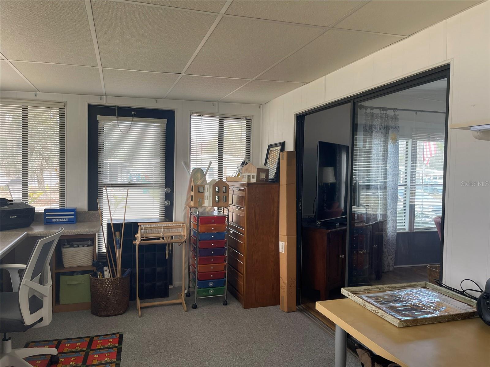 CONTINENTAL COUNTRY CLUB - Residential