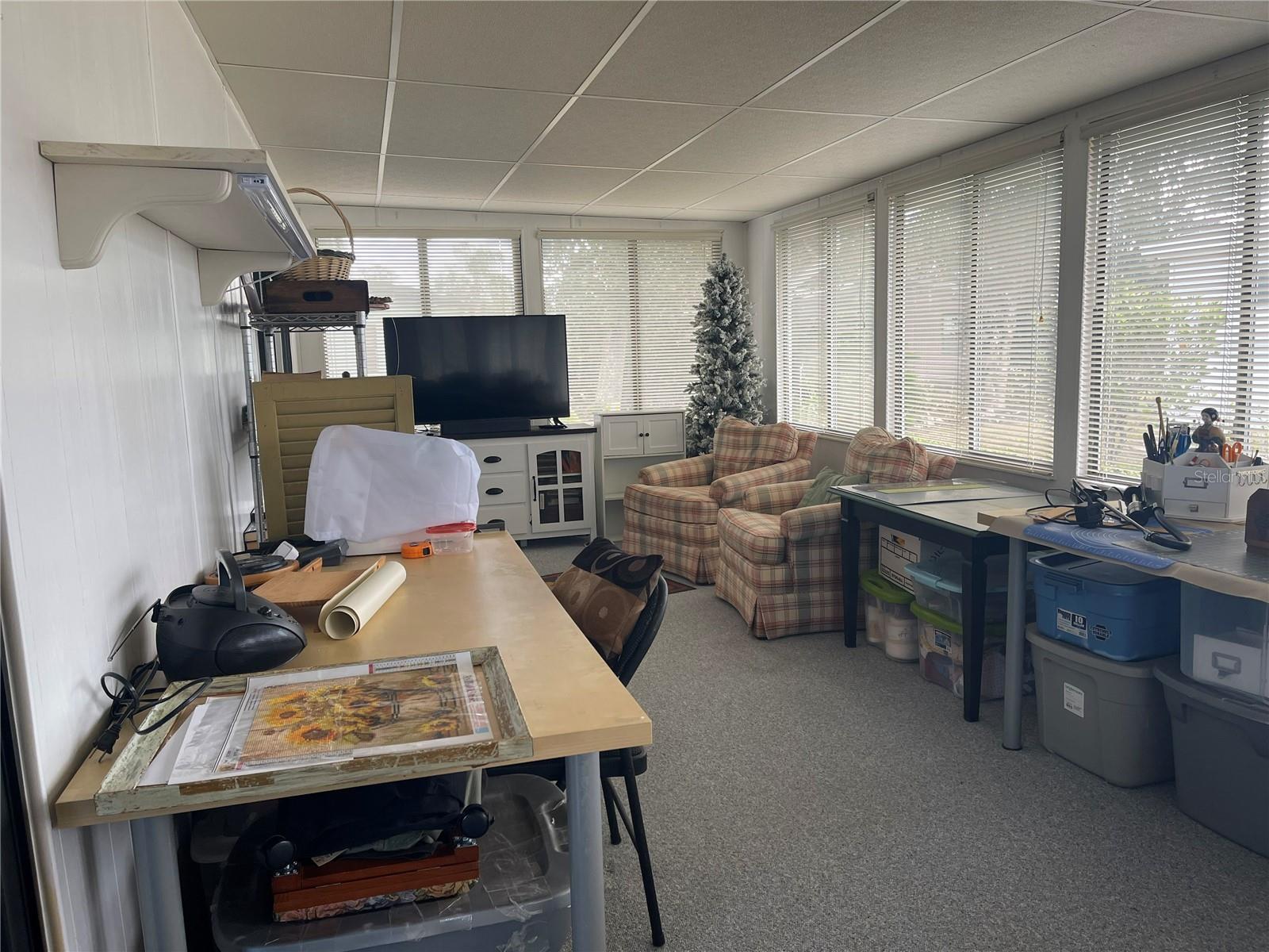 CONTINENTAL COUNTRY CLUB - Residential