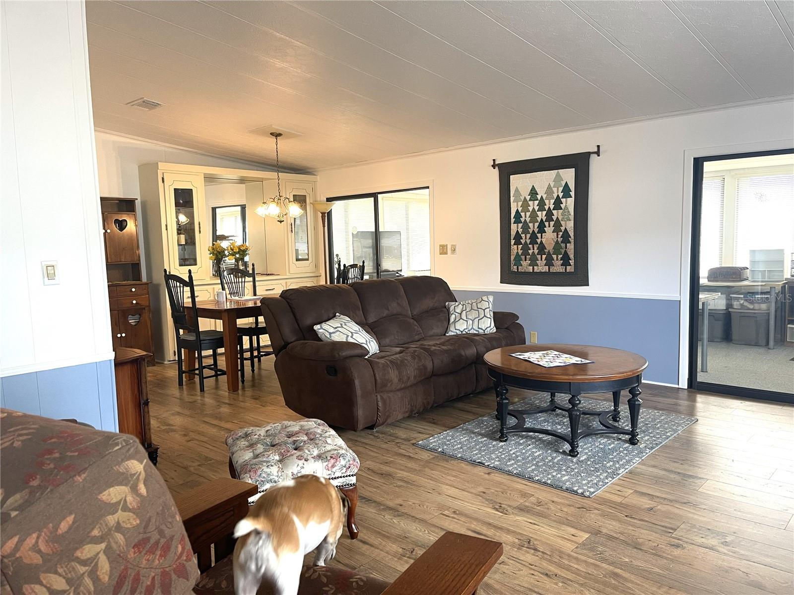 116 WINTERBERRY AVE.