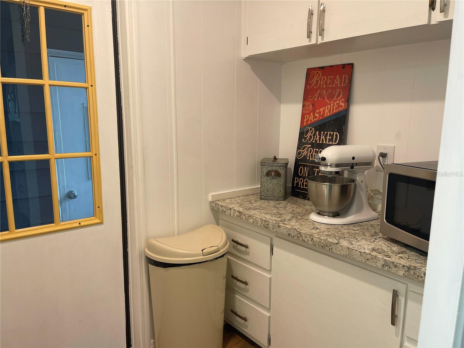 CONTINENTAL COUNTRY CLUB - Residential