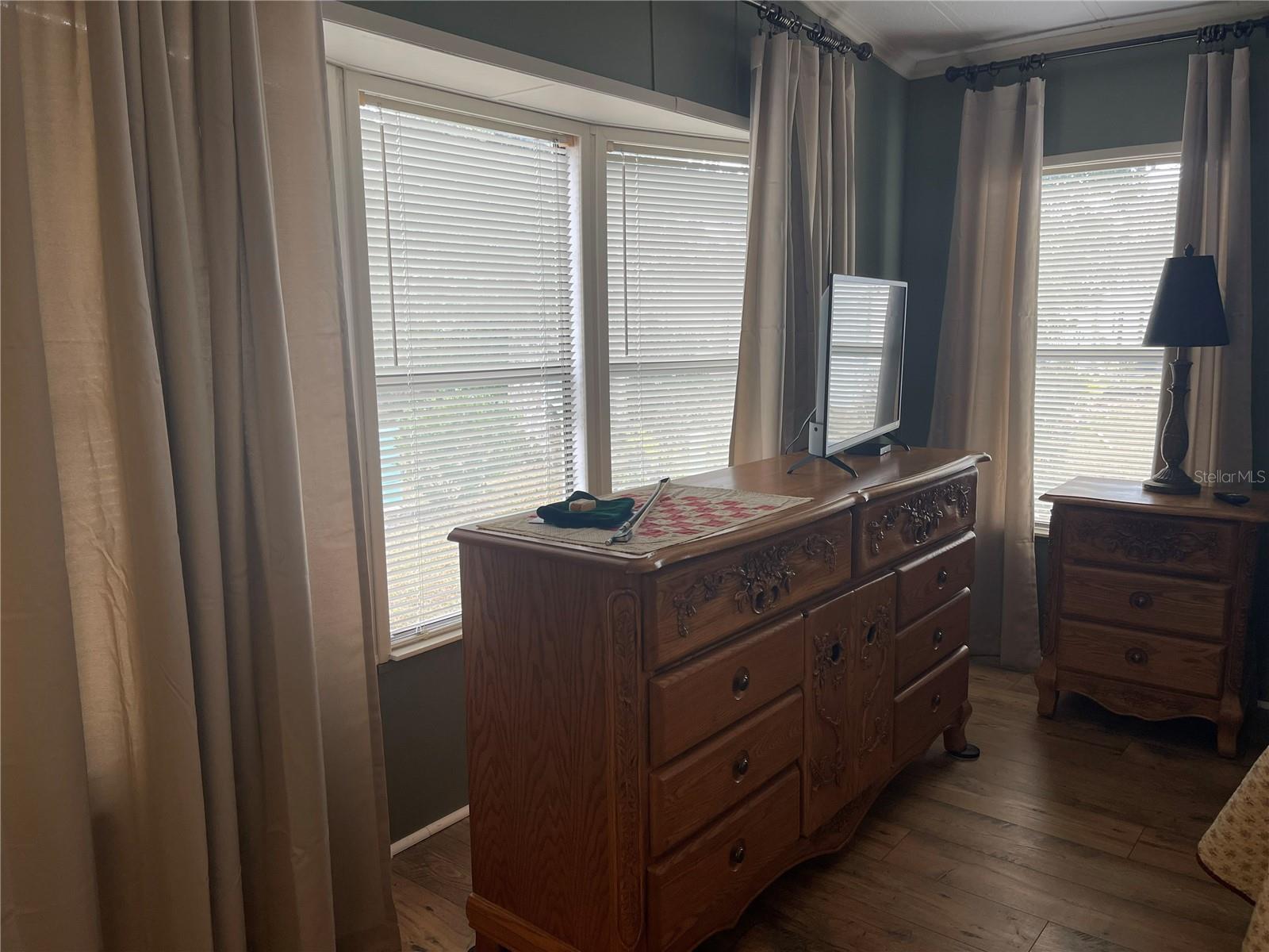 CONTINENTAL COUNTRY CLUB - Residential