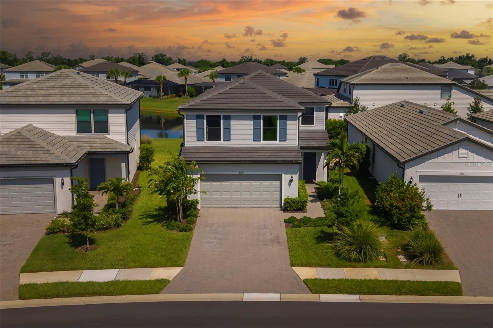 5752 SILVERSIDE PINE COURT