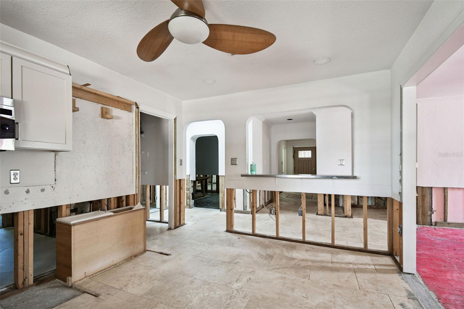 SNELL ISLE - Residential