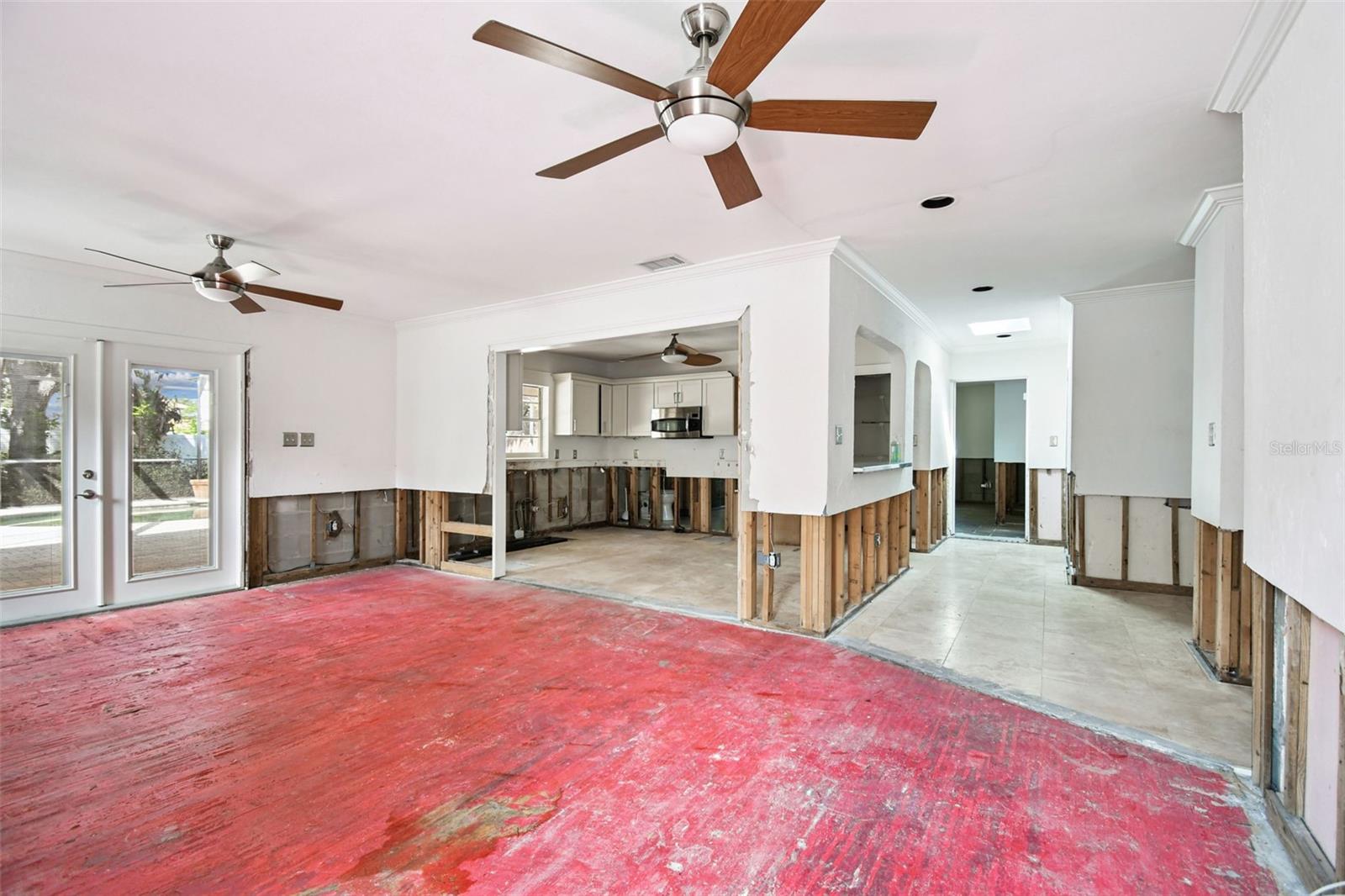 SNELL ISLE - Residential